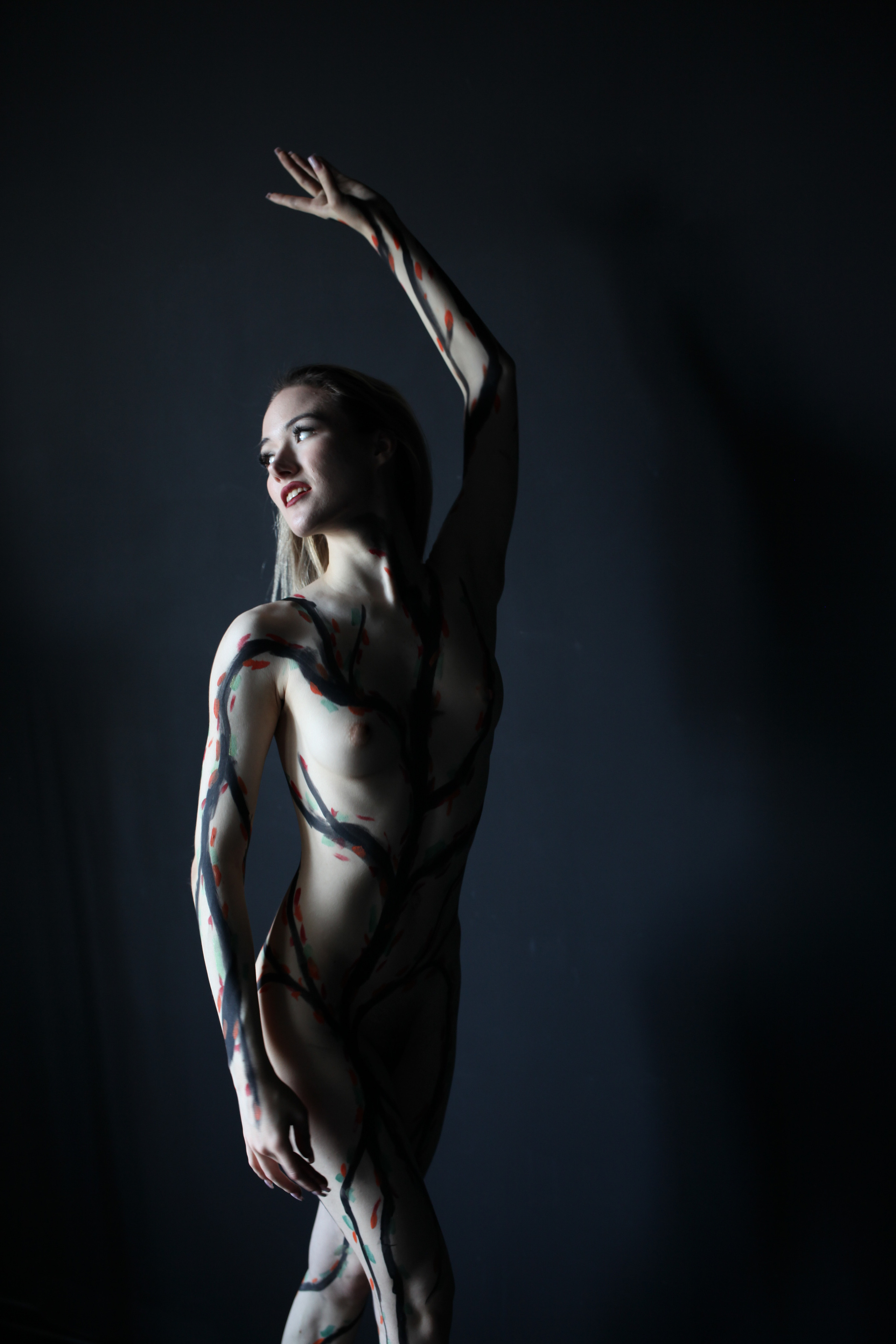 Бодиарт и грим. Художественная и эмоциональная съёмка в Москве