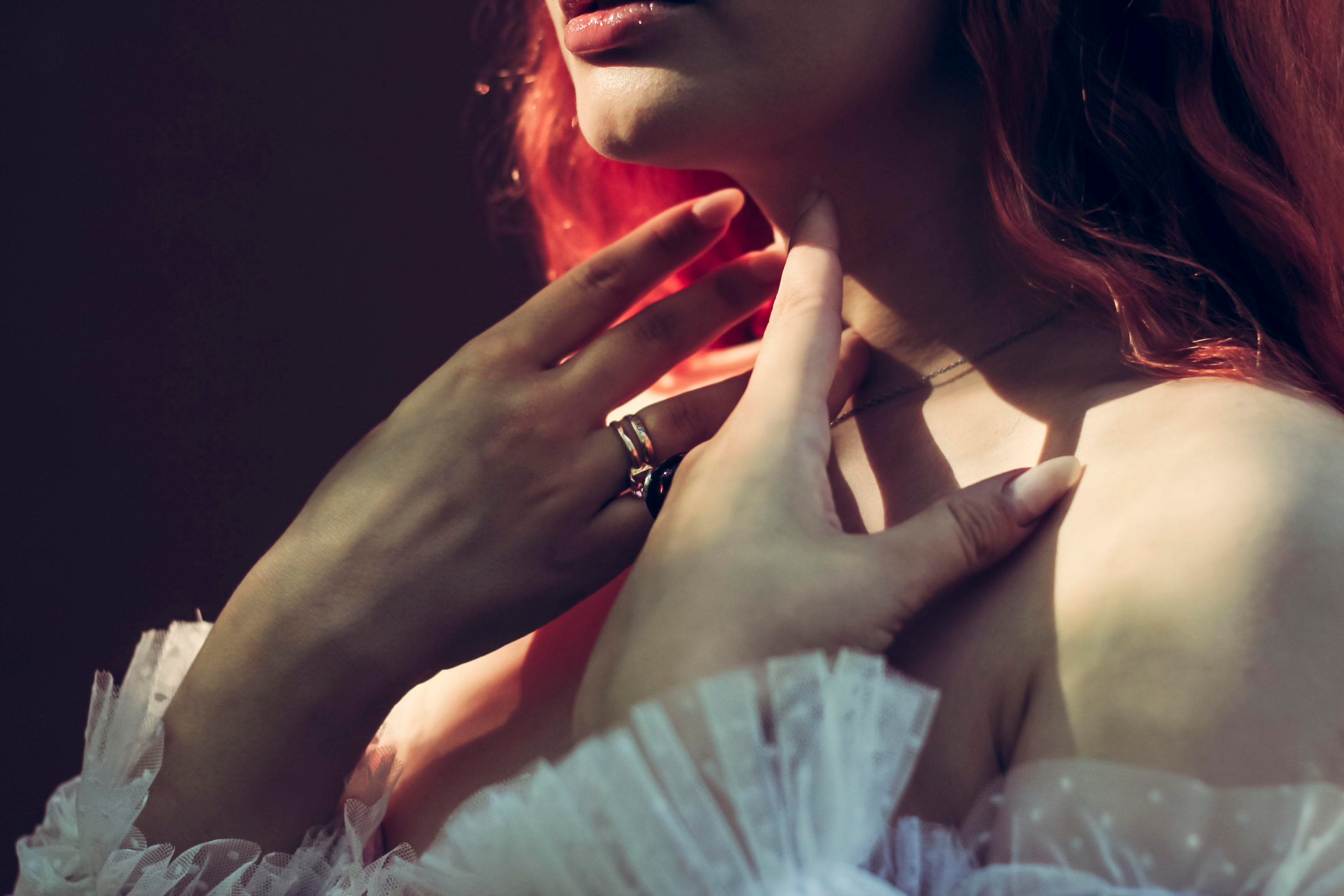 Весенняя фотосессия Шелби. Художественная и эмоциональная съёмка в Москве