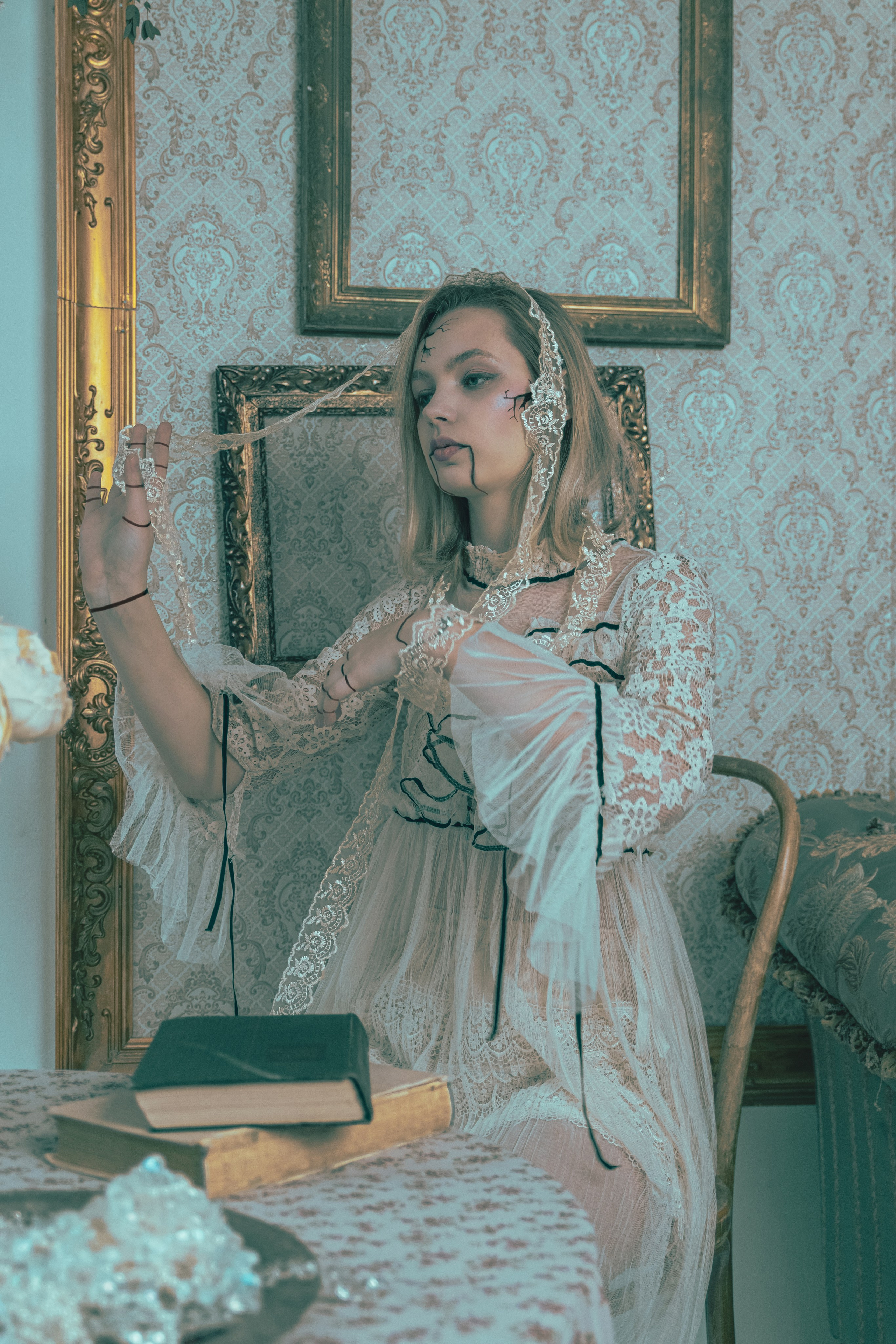 Креативная фотосессия в Ростове на Дону, съёмка марионетки на студии, красивые фотографии марионетки, Фотограф Ростов