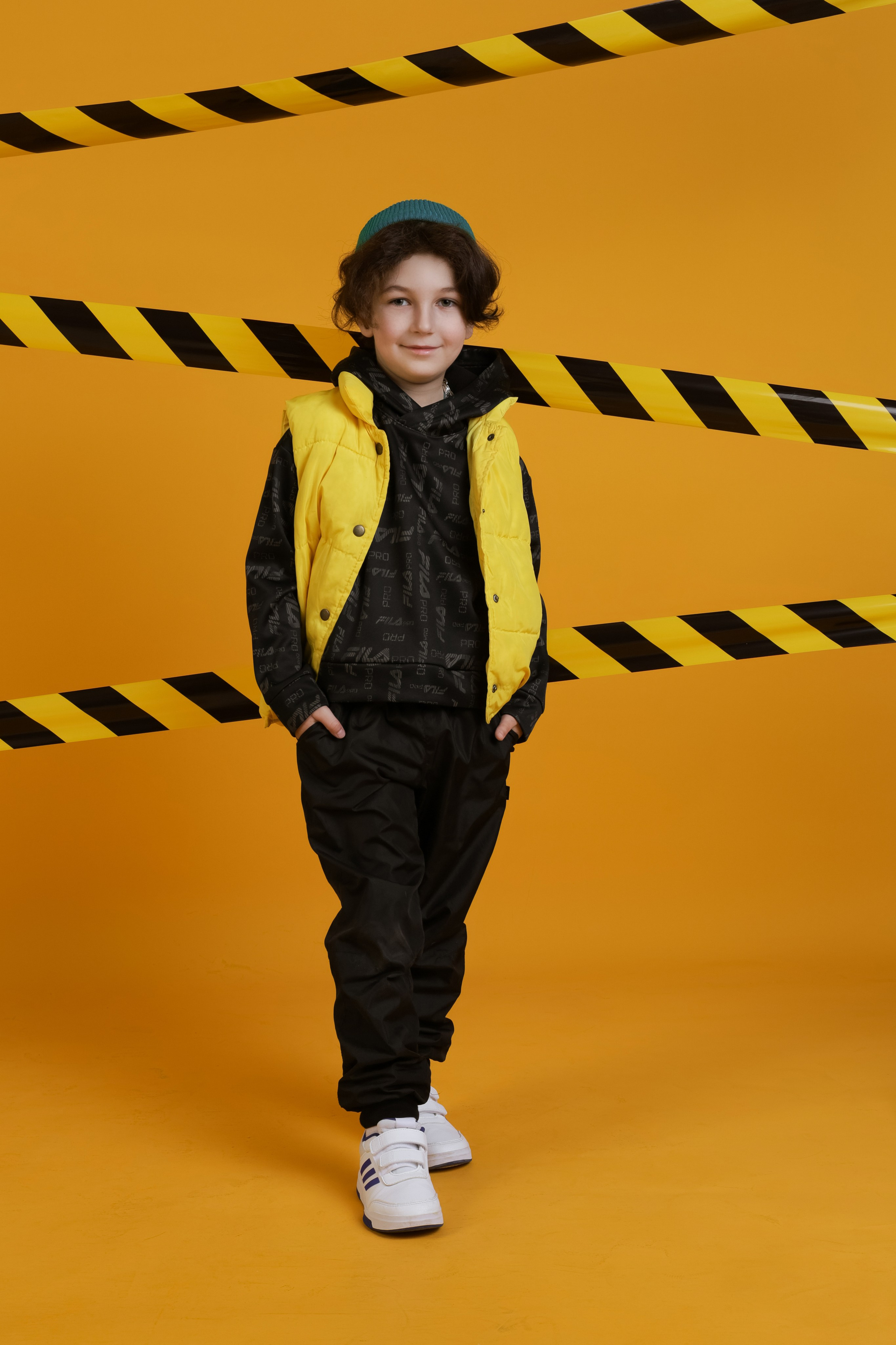 Проект на желтом фоне. АНАСТАСИЯ КУЗНЕЦОВА | ФОТОГРАФ ЧЕБОКСАРЫ