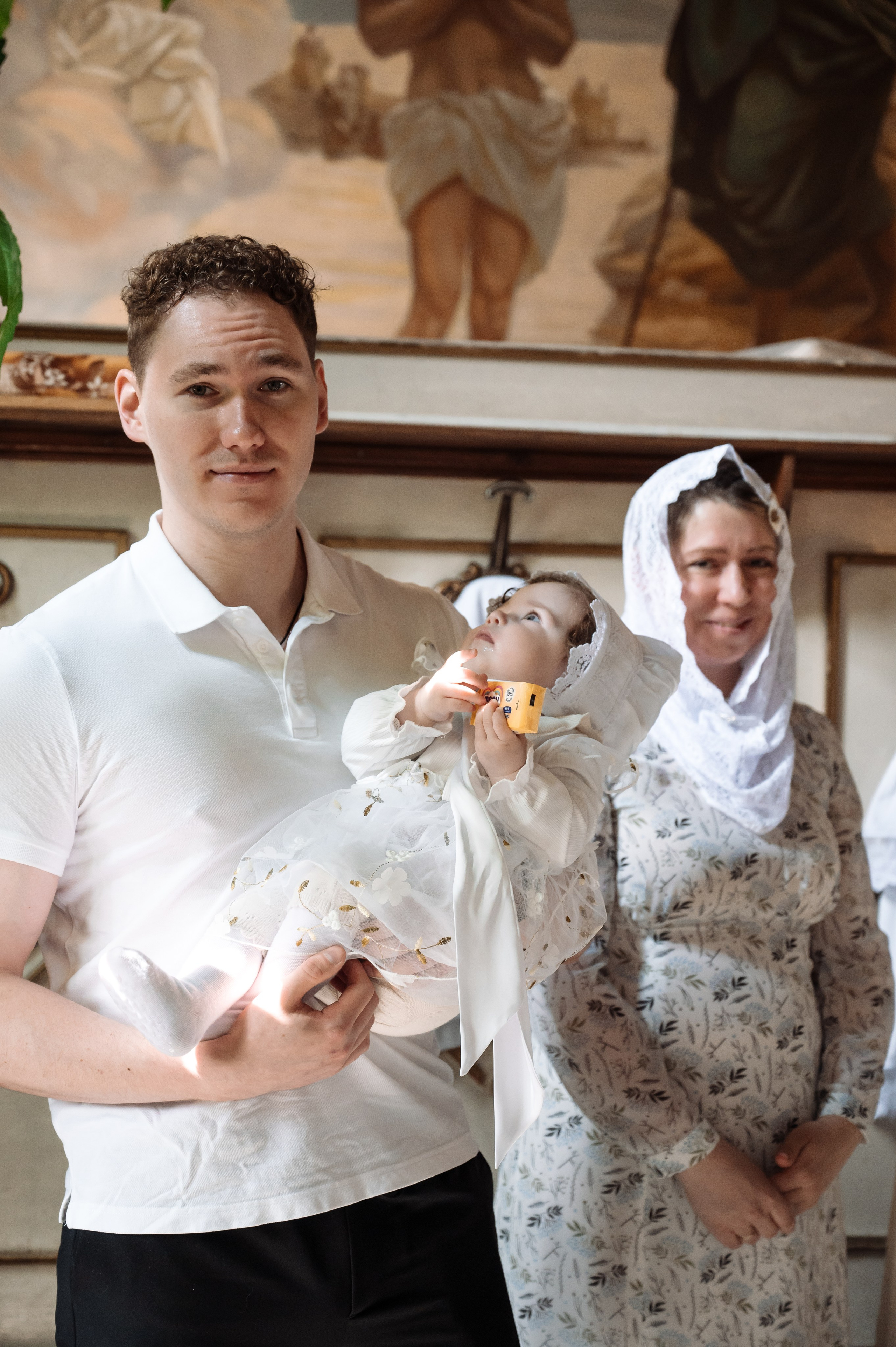 Фотосъёмка крещения. Анастасия Петрович фотограф, фотокорреспондент в Москве и Санкт-Петербурге. Фотосъёмка репортажа, мероприятия, корпоративная съёмка, контент