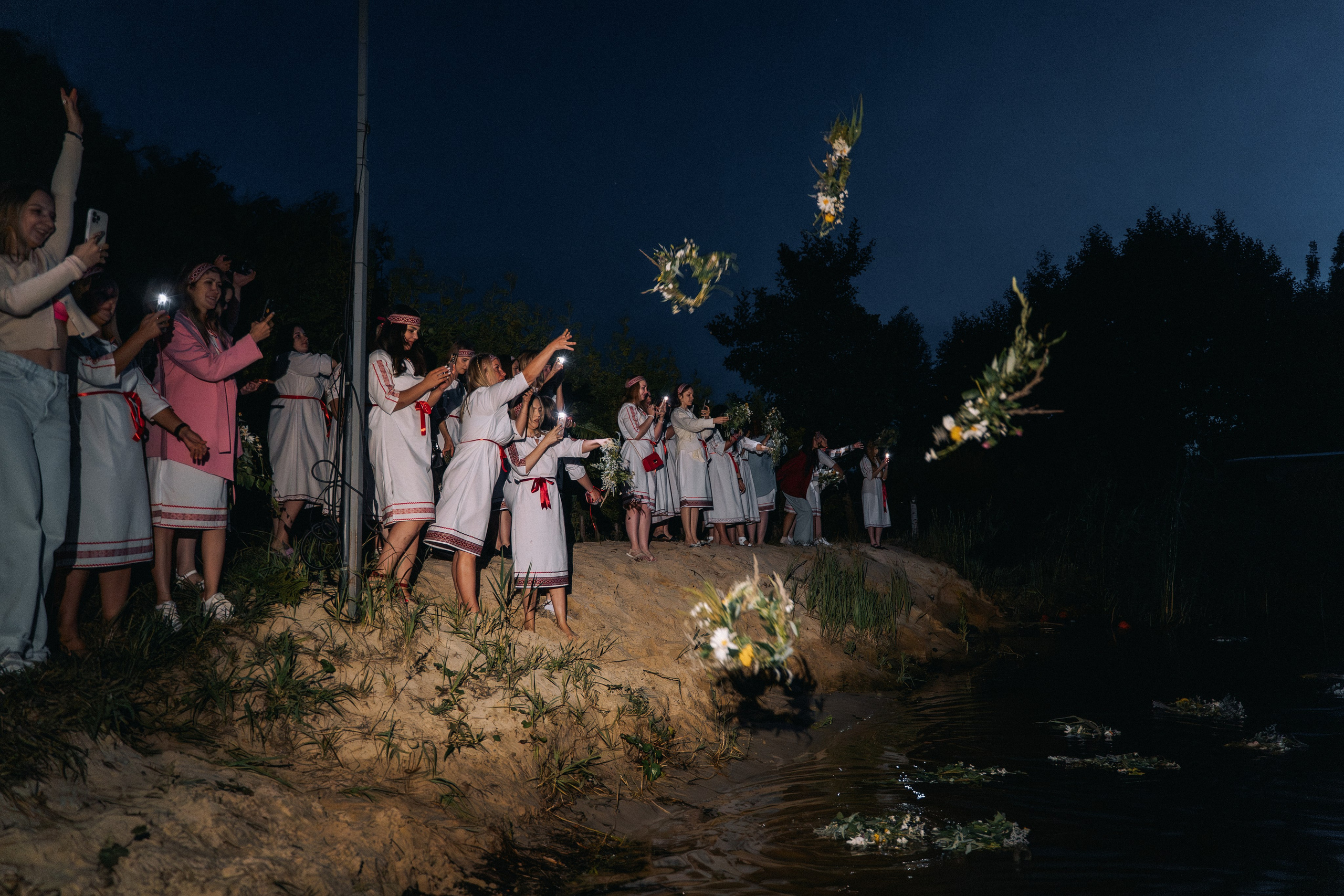 В ночь на Ивана Купала. Фотограф Александр Решня