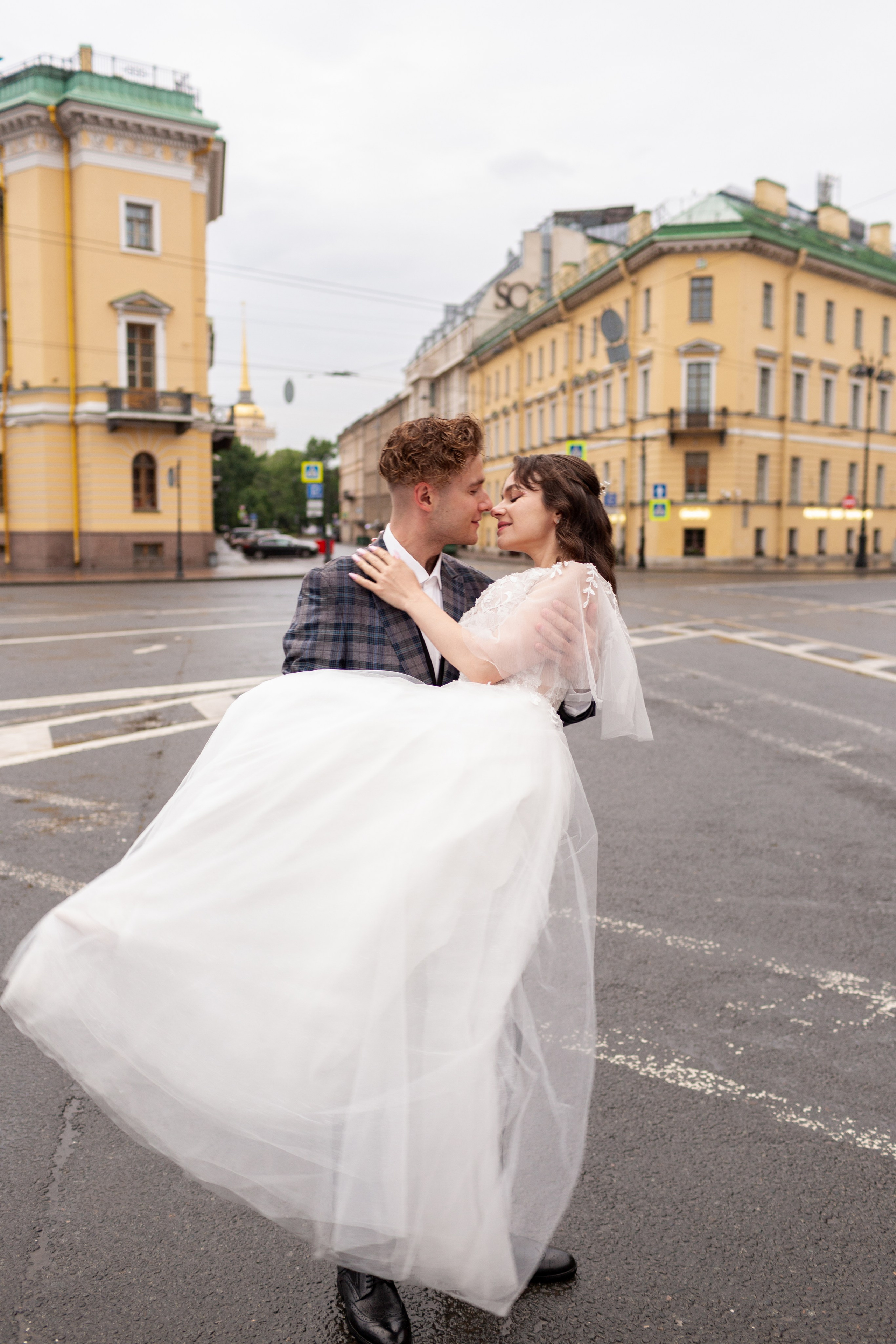 Свадебная фотопрогулка. Свадебный фотограф Кирилл Белый