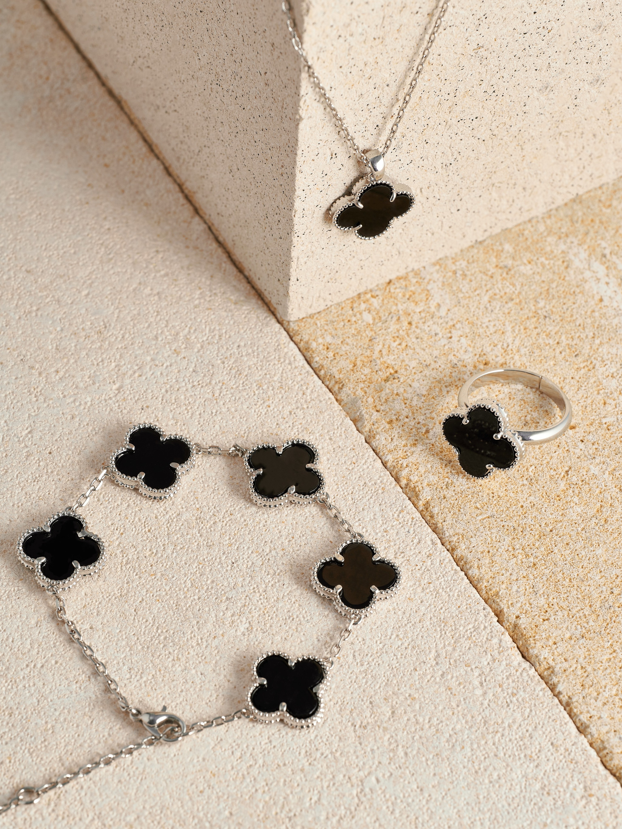 Фотосъемка бижутерии, украшений. Предметный фотограф и видеограф в Москве Марина Гладик