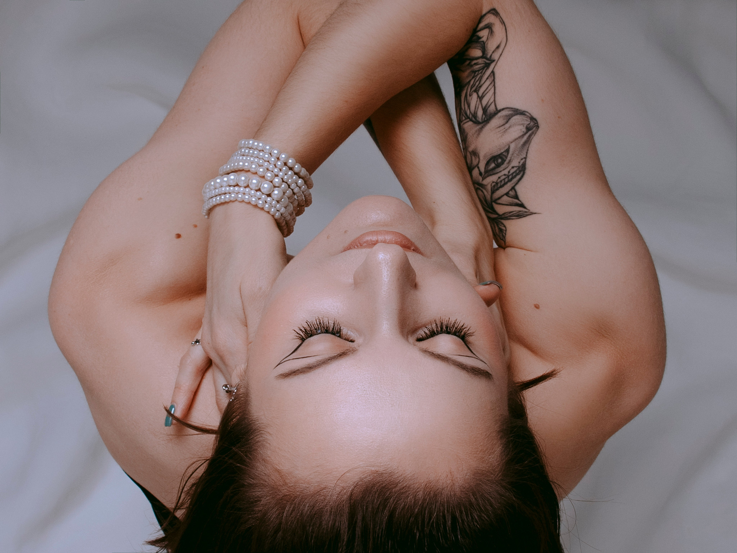 круаный план девушки