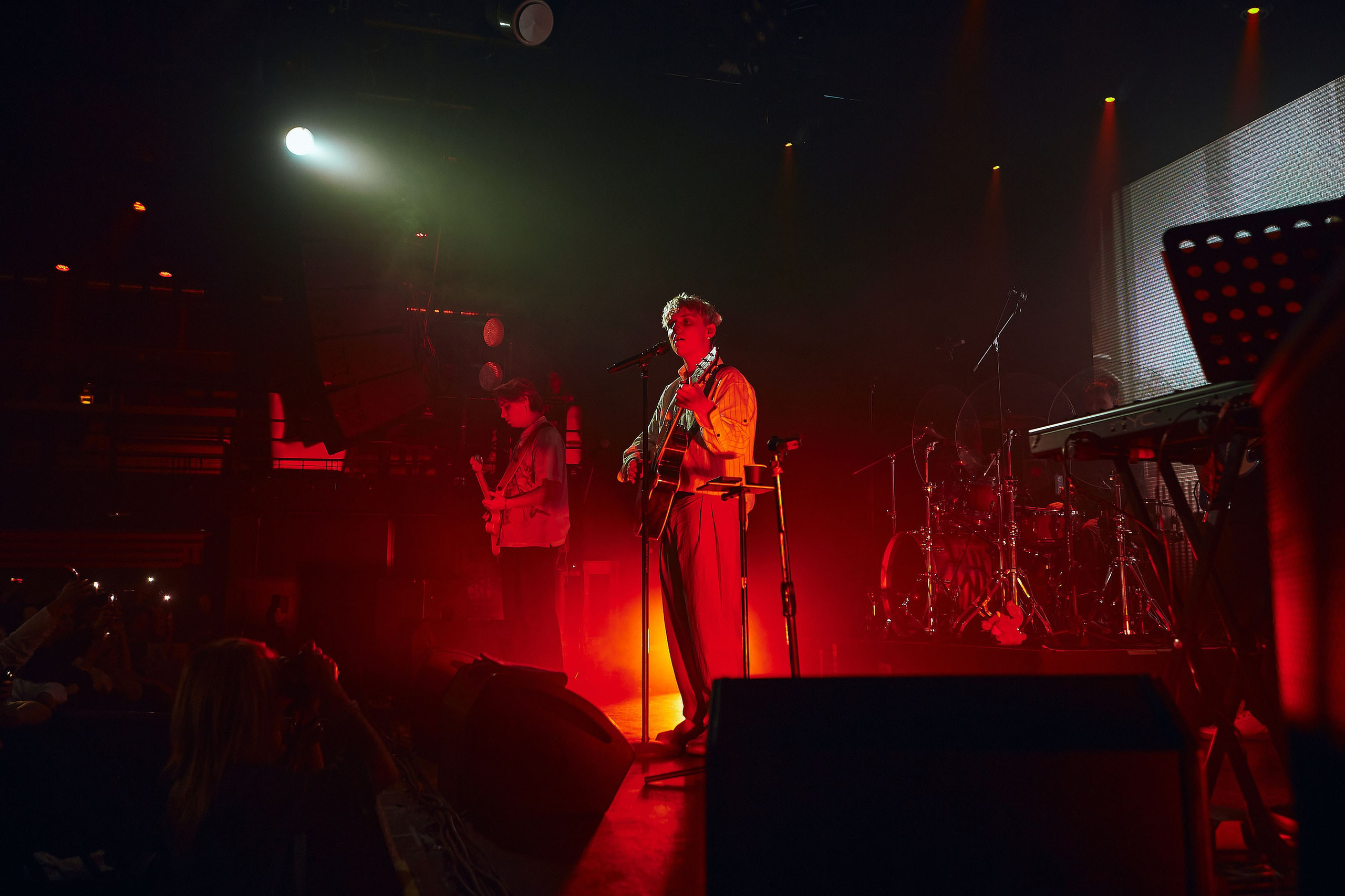 Ваня Дмитриенко «НА ОДНОЙ ОРБИТЕ ТУР». Андрей Цветков — репортажный, свадебный и портретный фотограф в Санкт-Петербурге