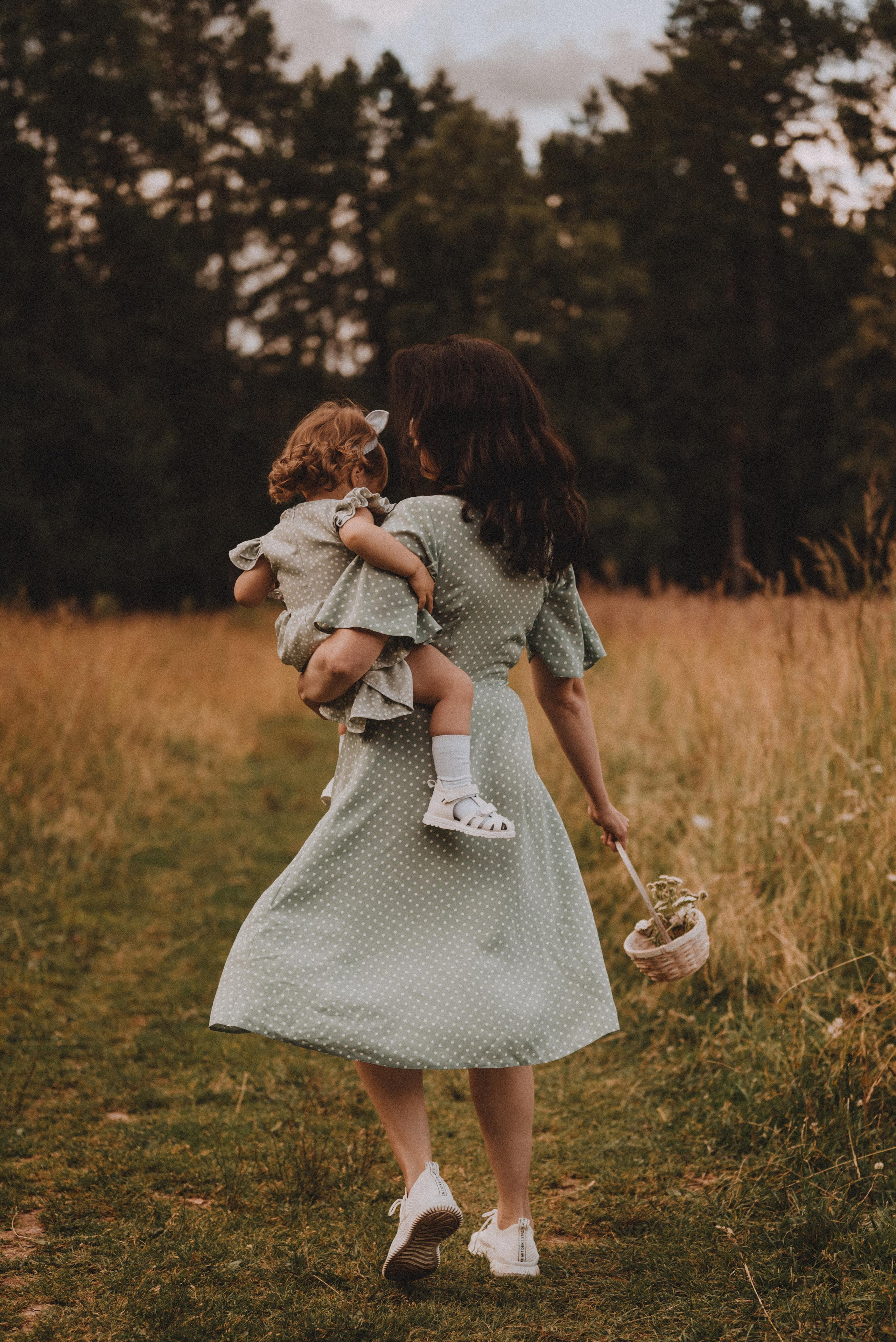 Маленькая Ева с родителями. Фотограф Кристина Пархоменко