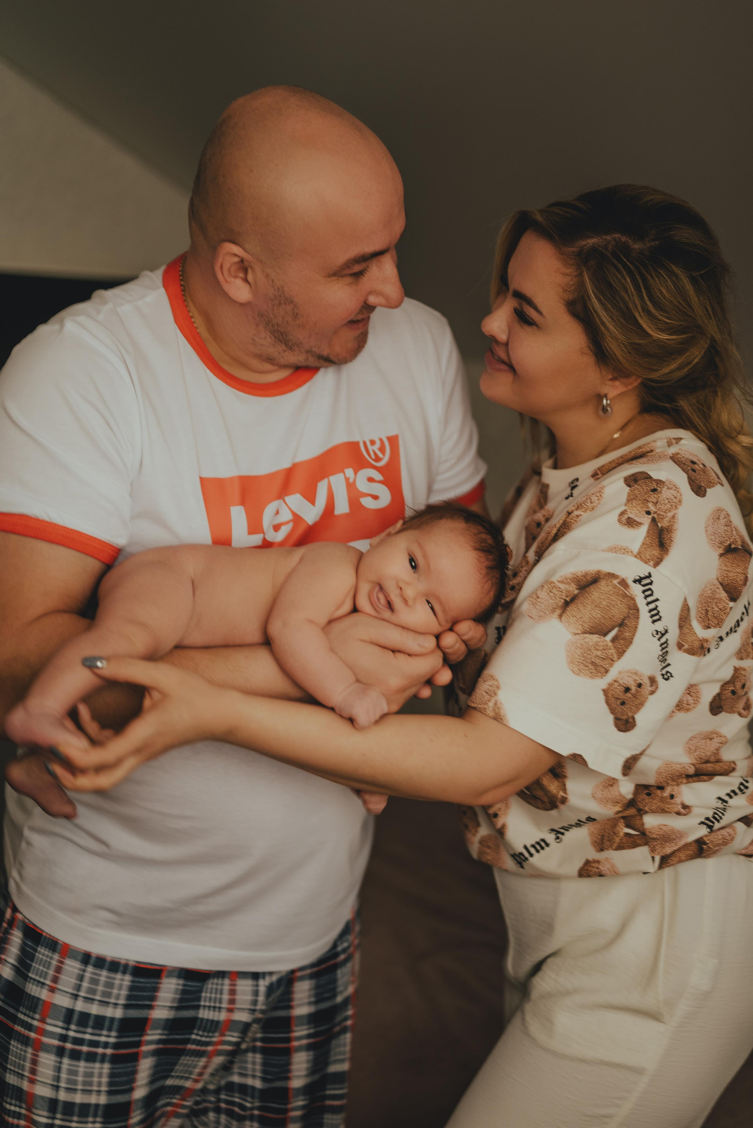 Александр, Надежда и маленькая Саша. Фотограф Кристина Пархоменко