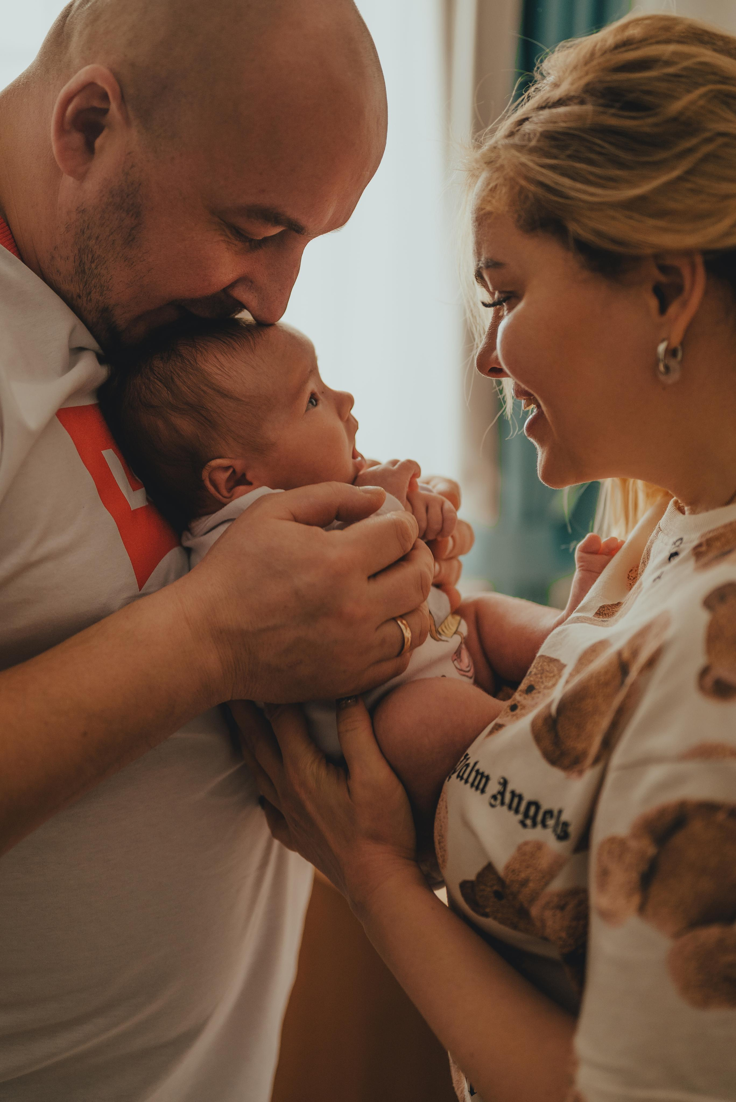 Александр, Надежда и маленькая Саша. Фотограф Кристина Пархоменко