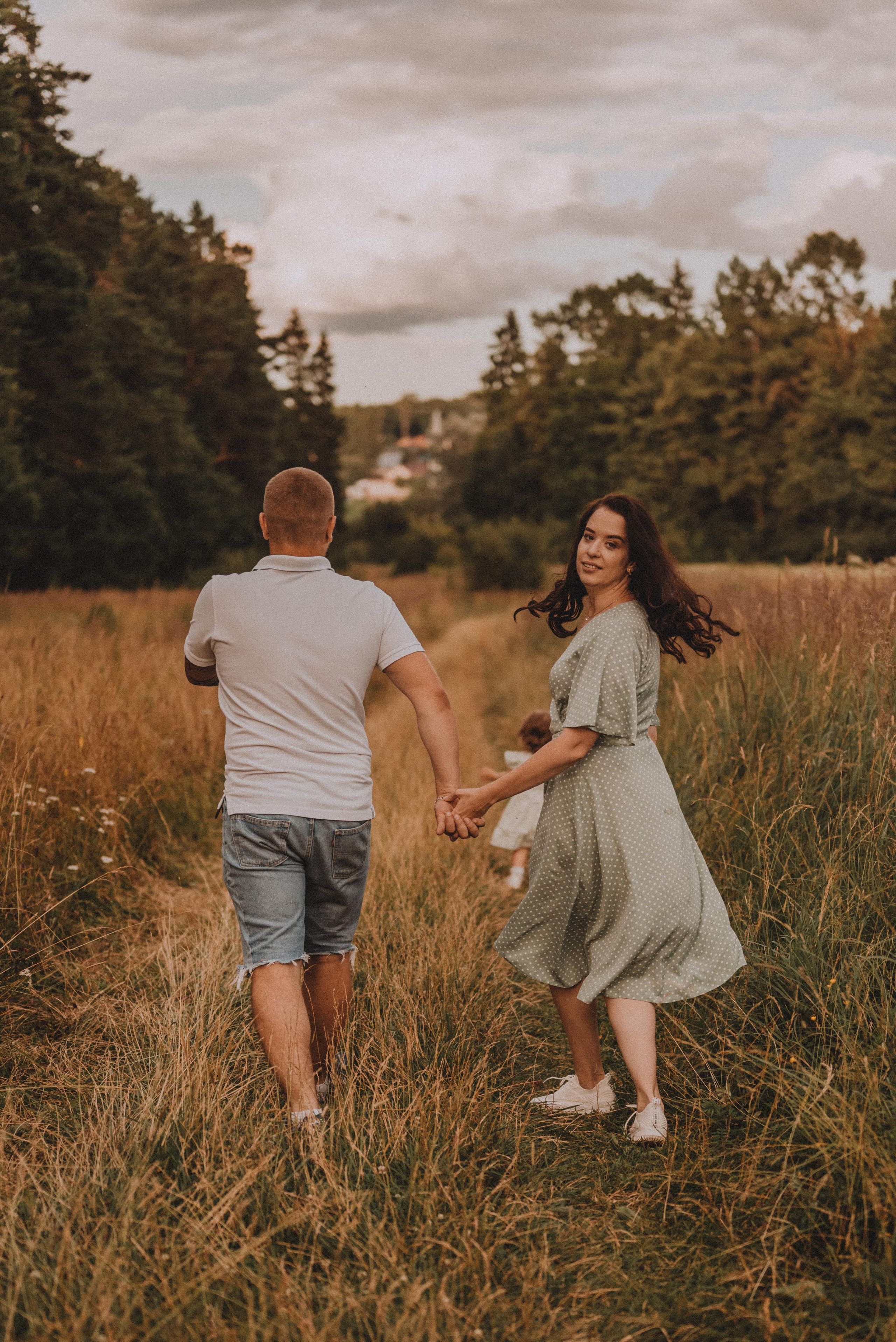 Маленькая Ева с родителями. Фотограф Кристина Пархоменко