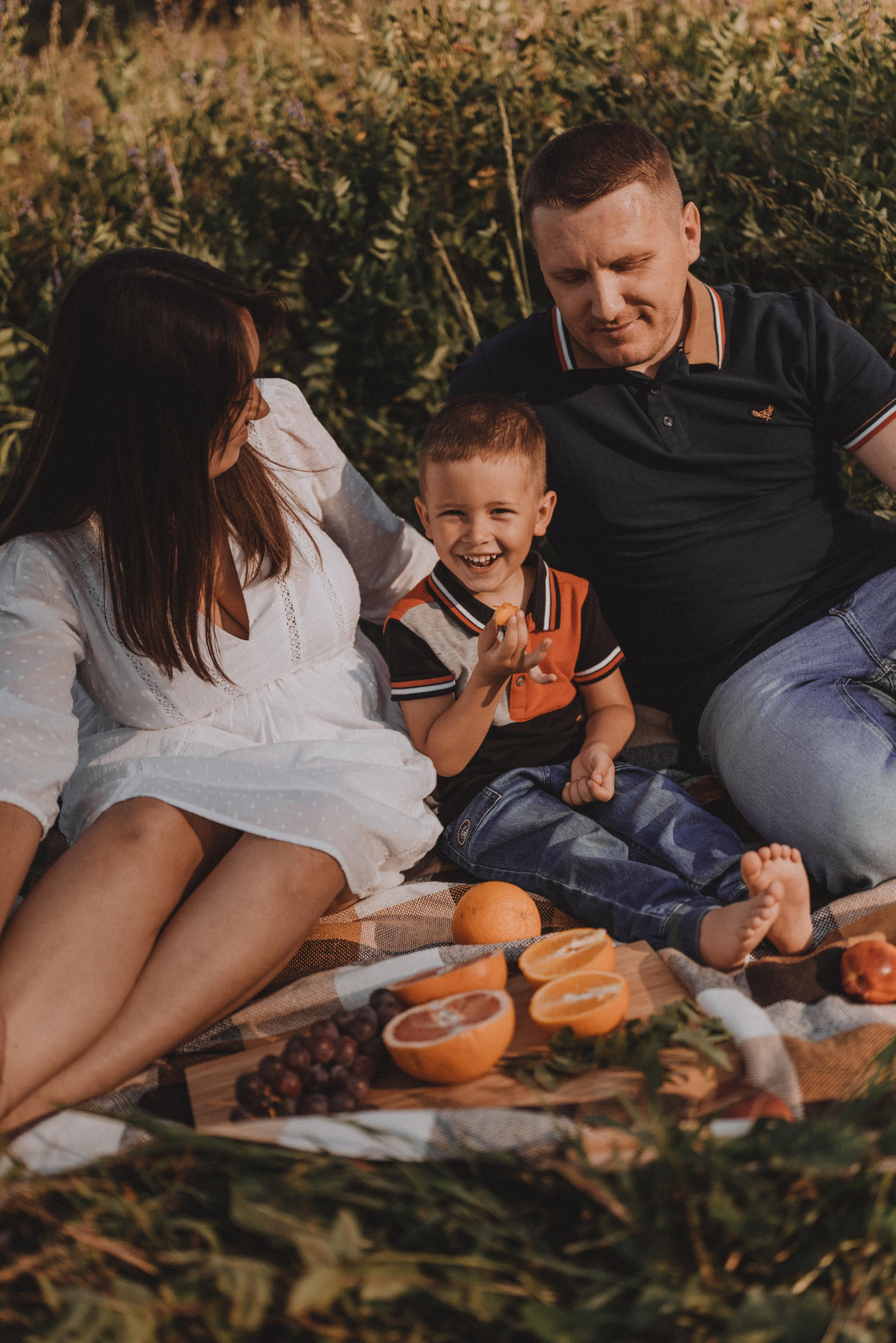 Пикник на закате. Фотограф Кристина Пархоменко