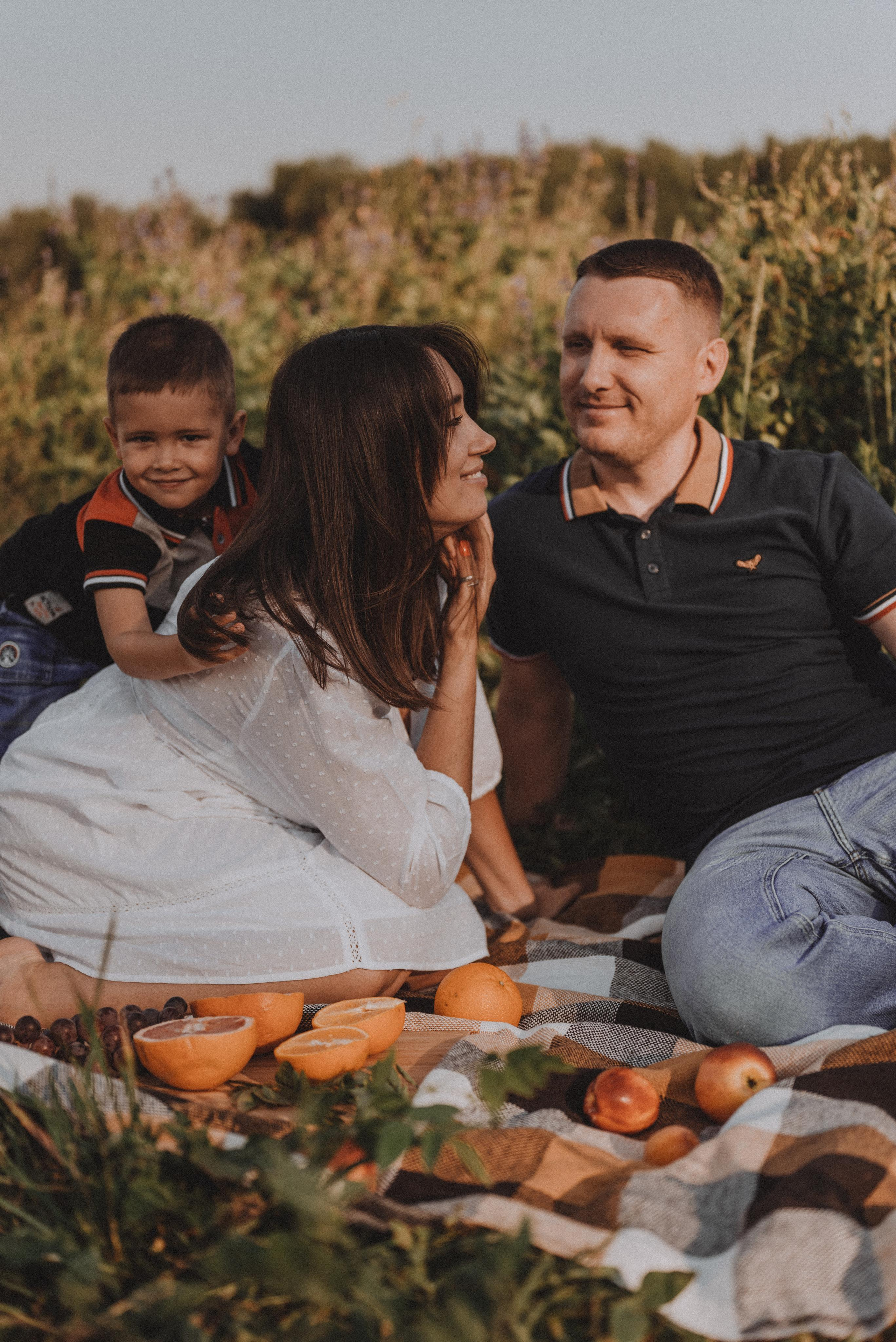 Пикник на закате. Фотограф Кристина Пархоменко