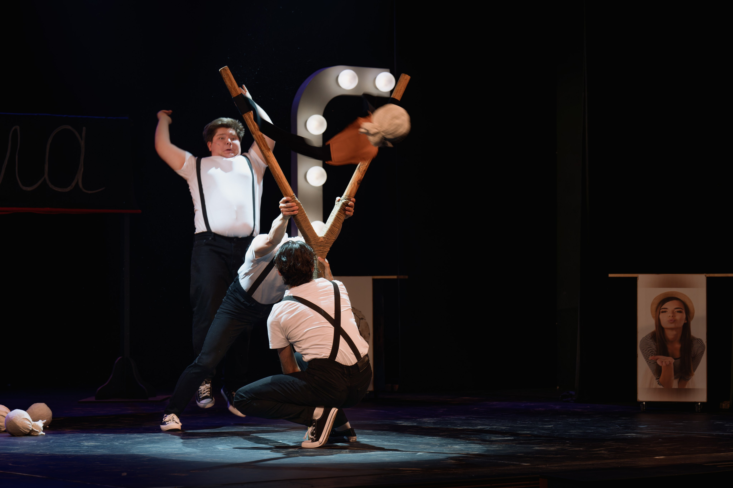 Театр Роста: Пацаны. Сайт фотографа Сергея Абрамова