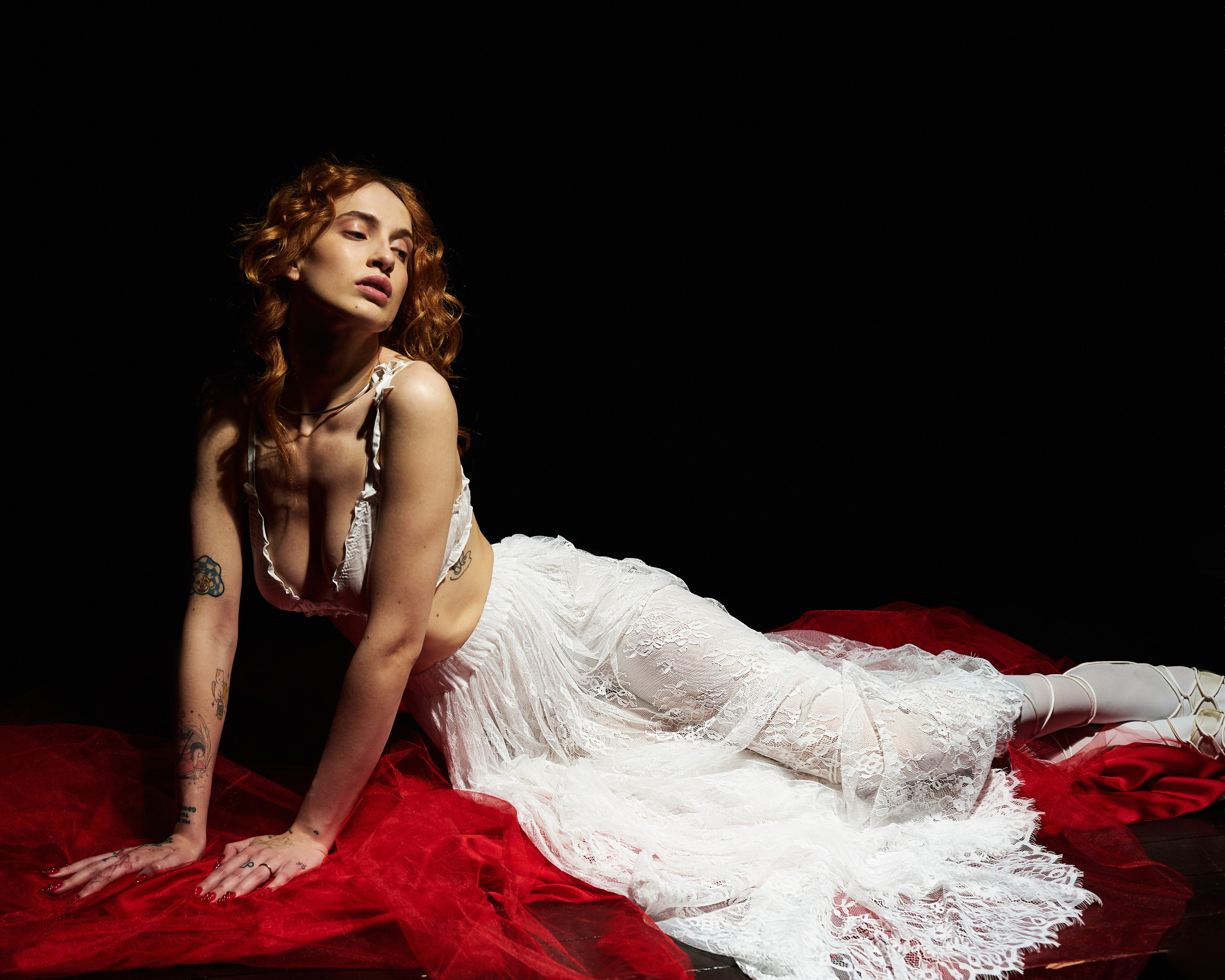 THE BOUDOIR. Креативный продюсер / сет—дизайнер