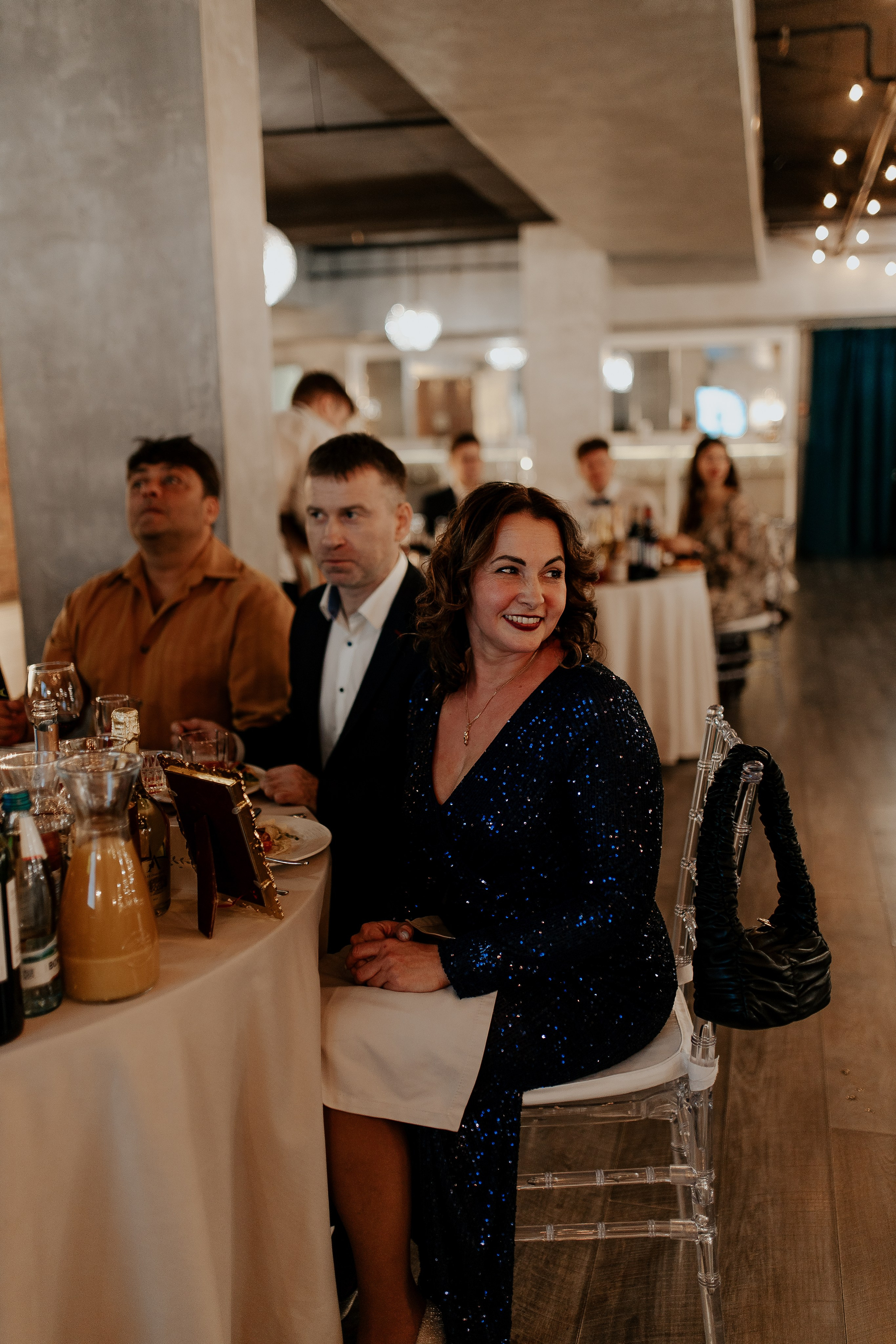 Свадебные фотографии из Эрмитажа. Фотограф в Санкт-Петербурге Лиза Семченкова