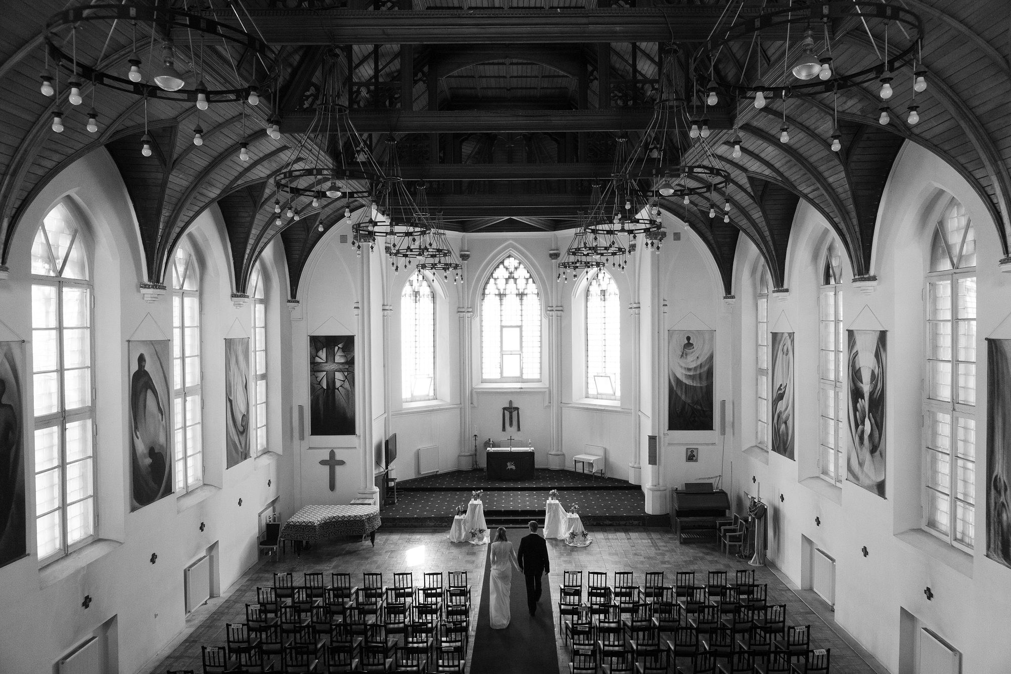 Фотосессия венчания в католической церкви. Сергей Гладков свадебный фотограф в Москве