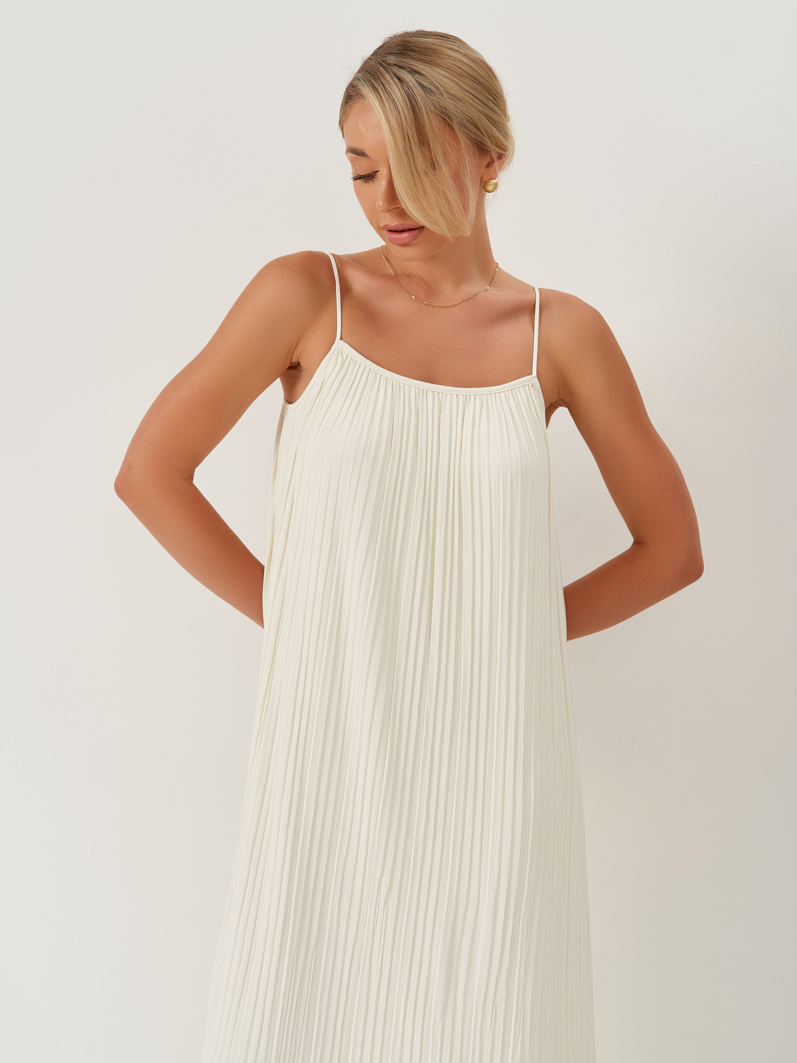 Сарафаны. Фотограф для маркетплейсов в Москве