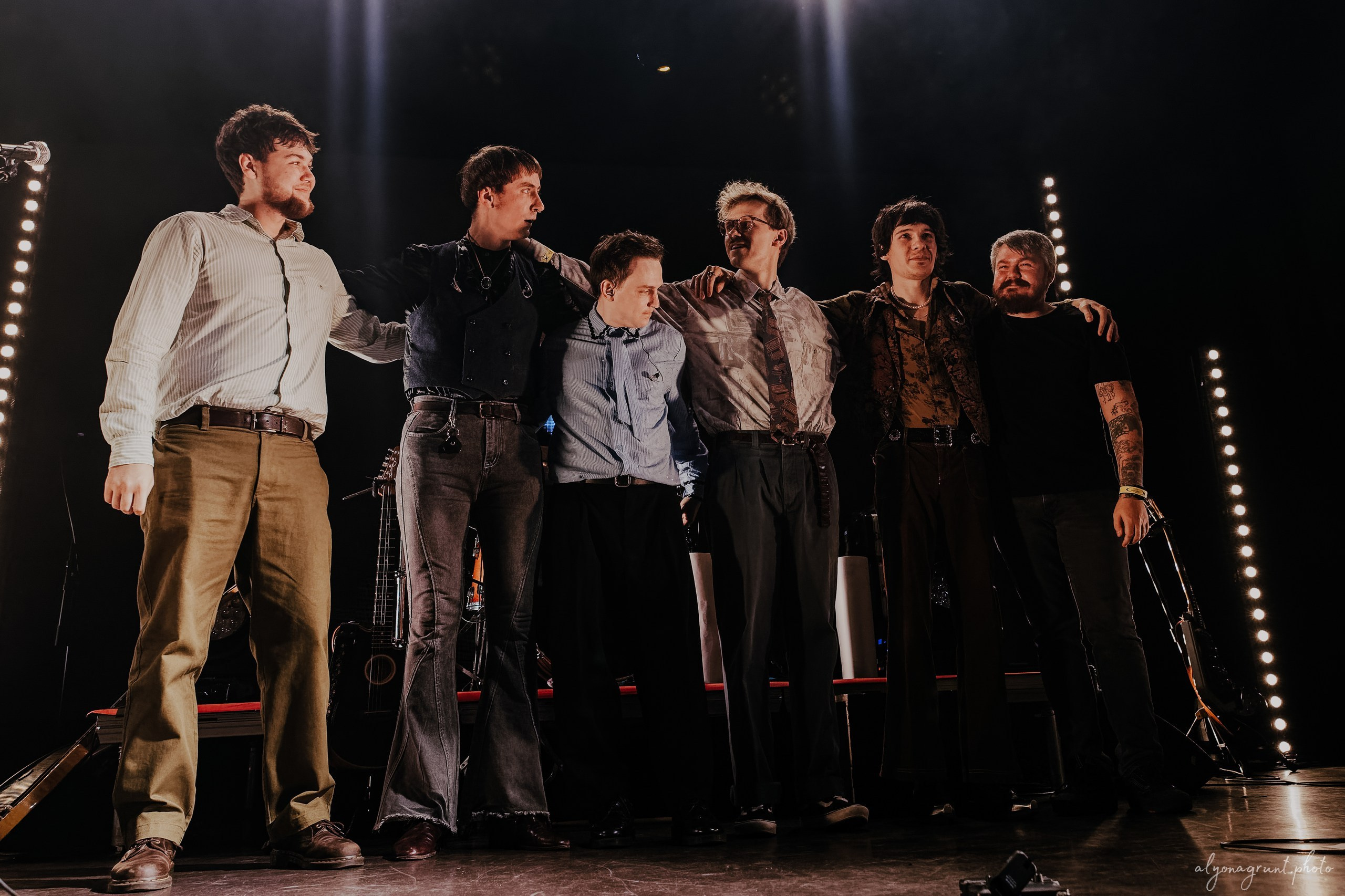 Сова, фоторепортаж, СПб, Космонавт, 18.12.2025. Алена Адрианова: фотограф в Санкт-Петербурге