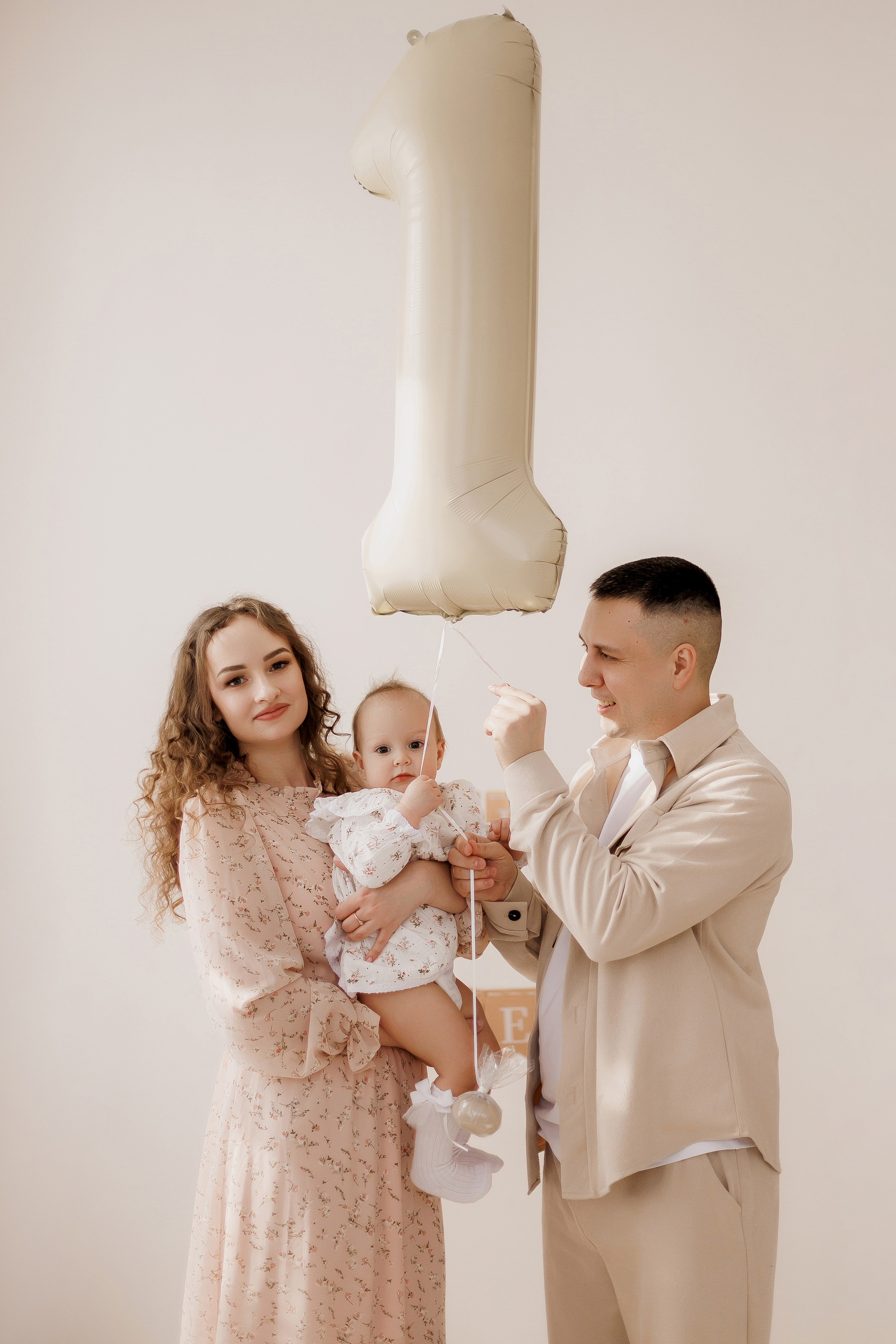 Алена, Максим и Ксюшенька. Свадебный и портретный фотограф в Миассе Филиппенко Дарья