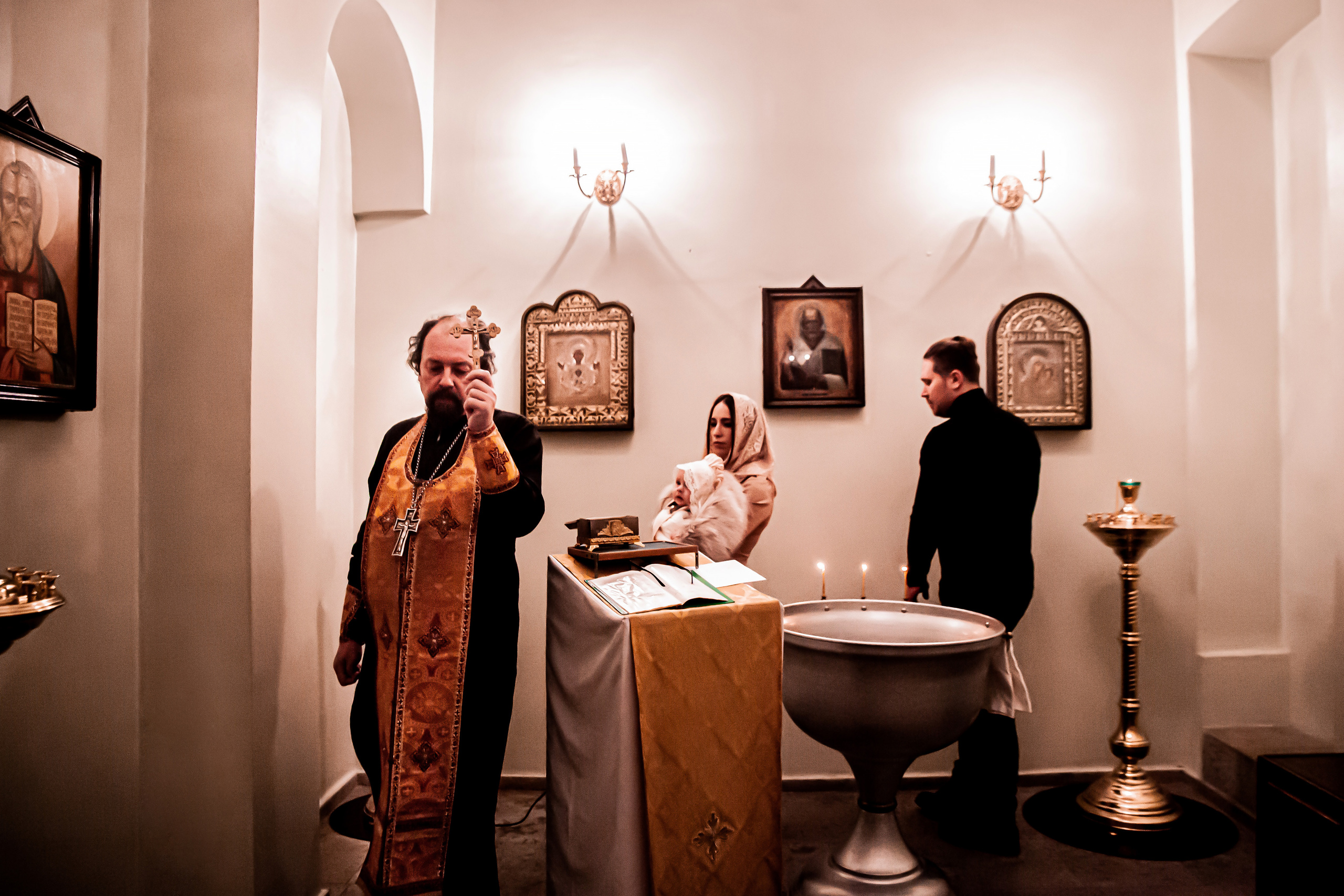 Таинство крещения Амелии. Фотограф Наталья Яковлева, Санкт-Петербург. Семьи, ньюборн, крещения