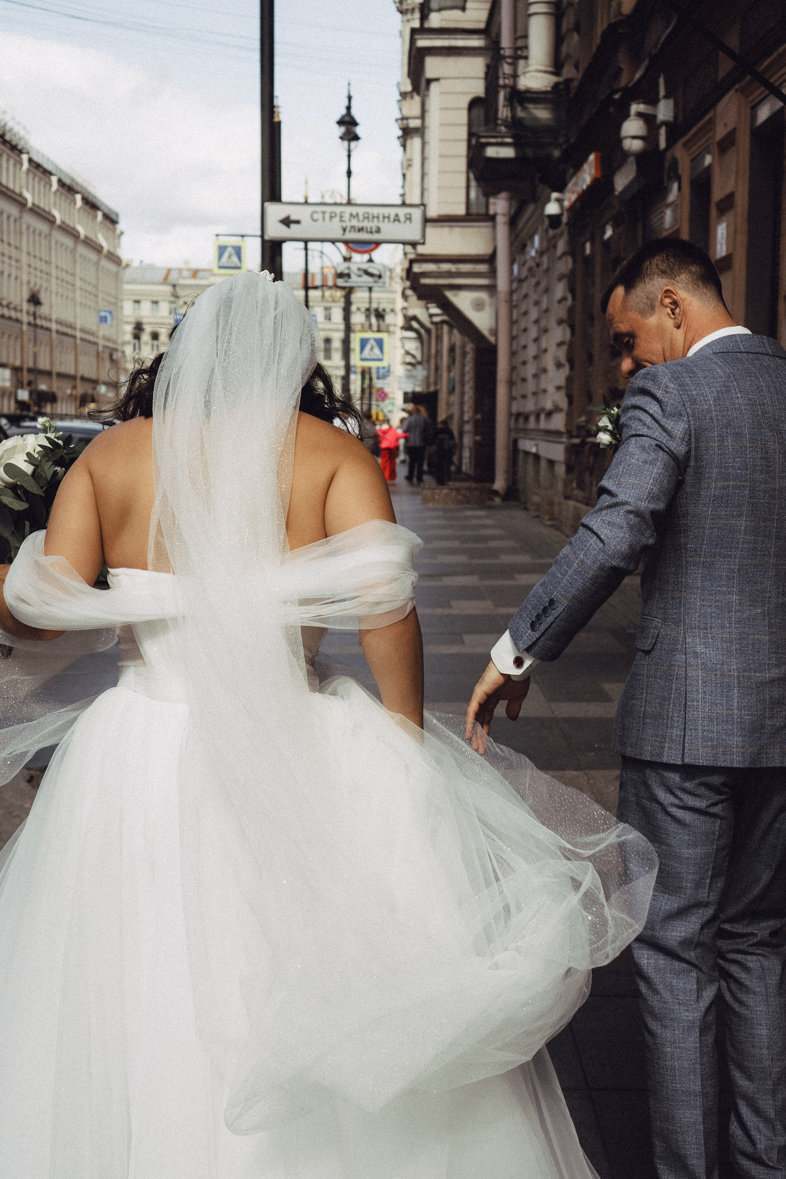 СВАДЕБНАЯ ПРОГУЛКА РЕСТОРАН МЫ ЖЕ НА ТЫ И ФОТОСЕССИИЯ С АВТОМОБИЛЕМ. Профессиональный фотограф, Санкт-Петербург — Виктория Богомолова