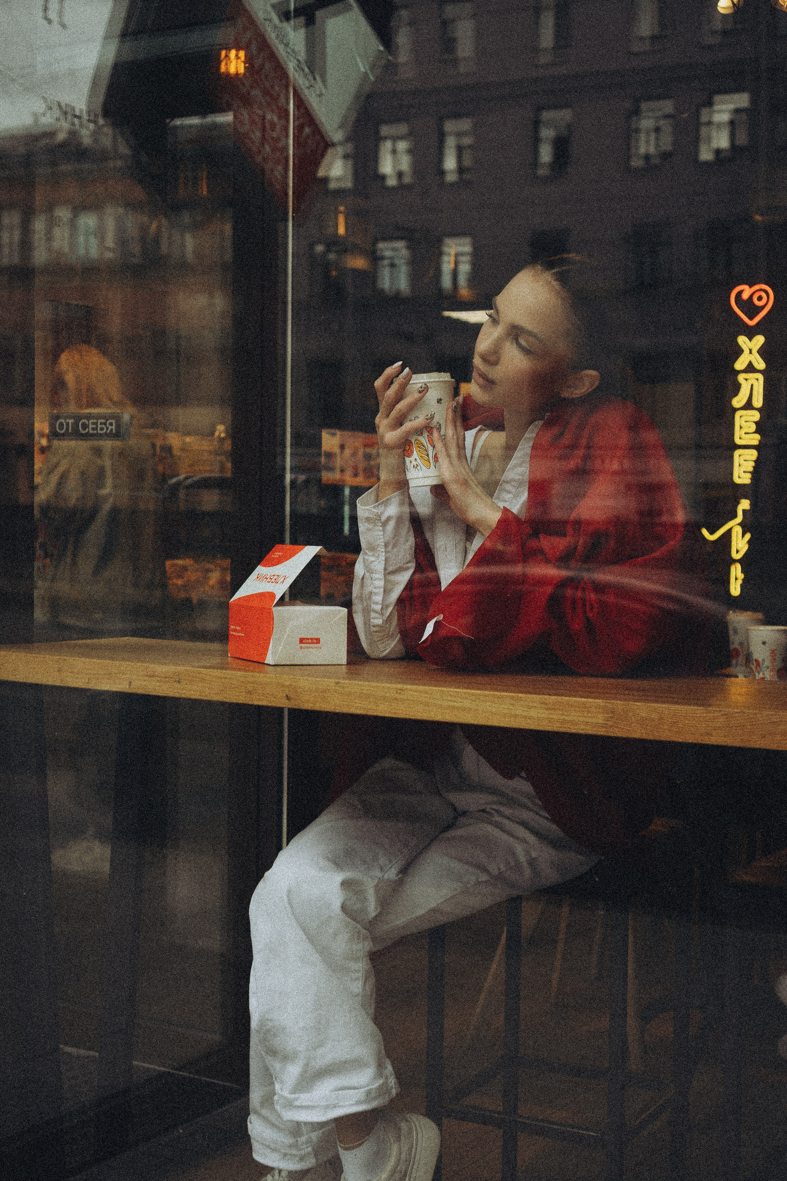 МЫ ГУЛЯЛИ ПРО КРЫШАМ ПИТЕРА. Профессиональный фотограф, Санкт-Петербург — Виктория Богомолова