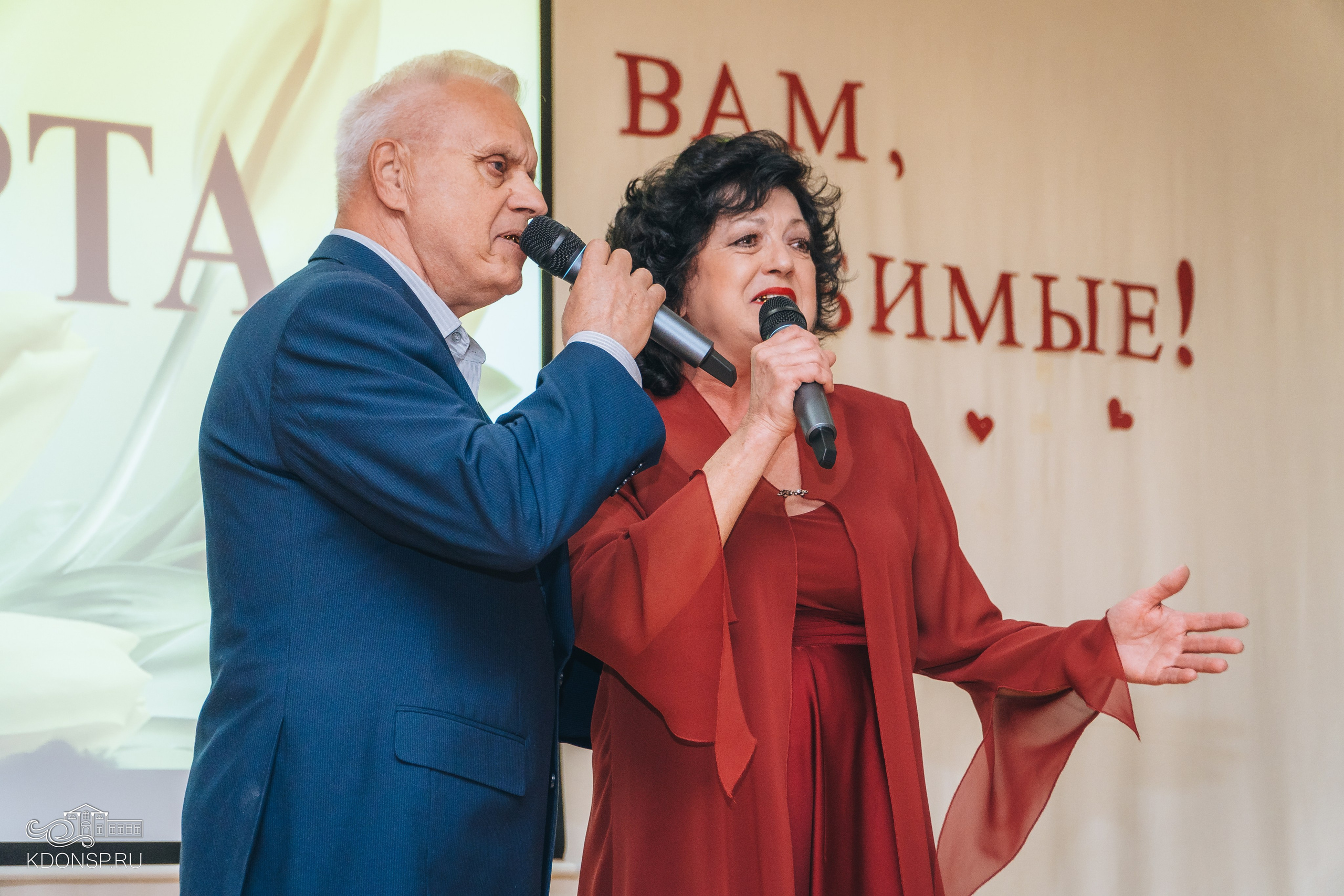 В преддверии праздника весны. Новотитаровский Дом культуры