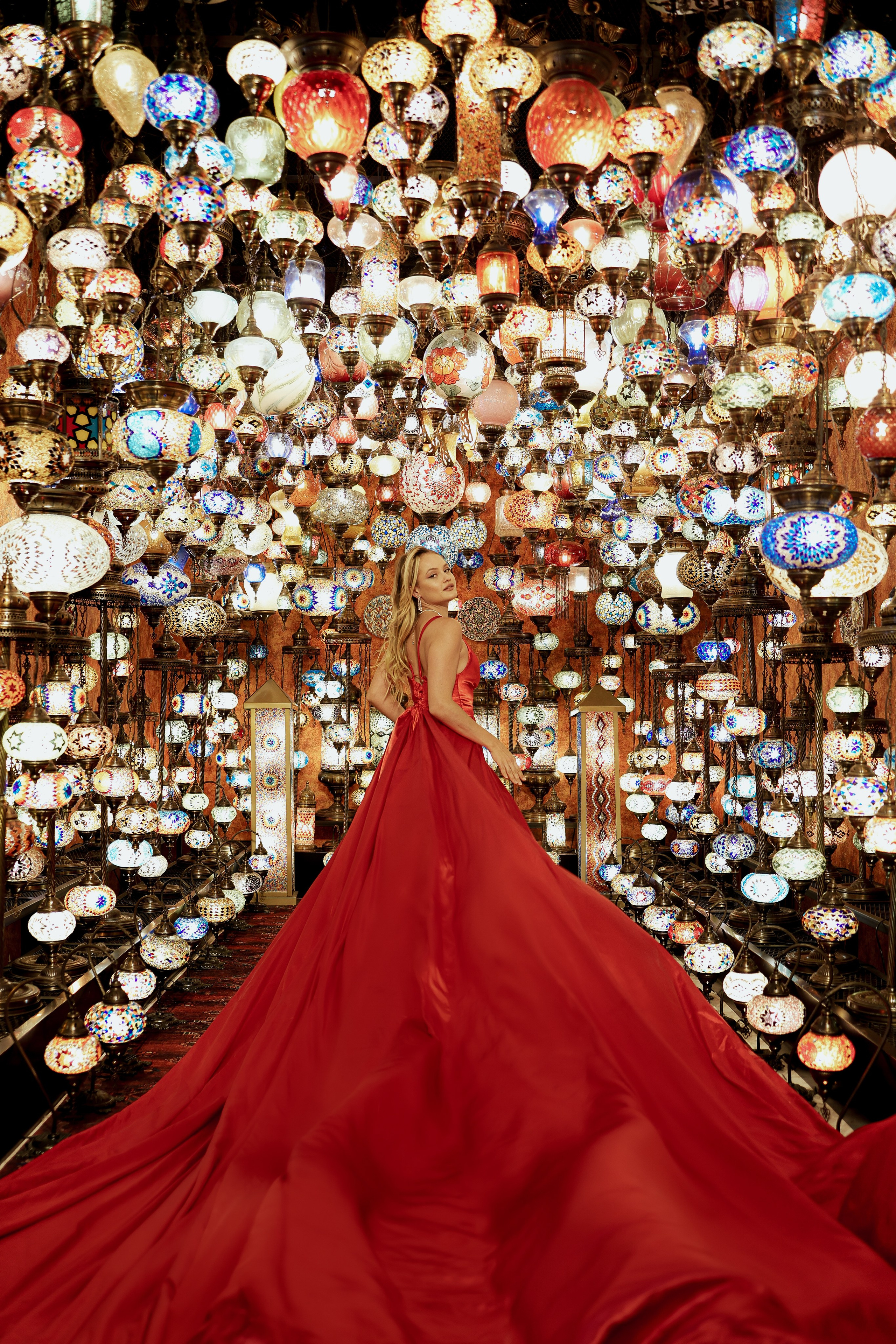 Фотосессия в летящих платьях в Стамбуле