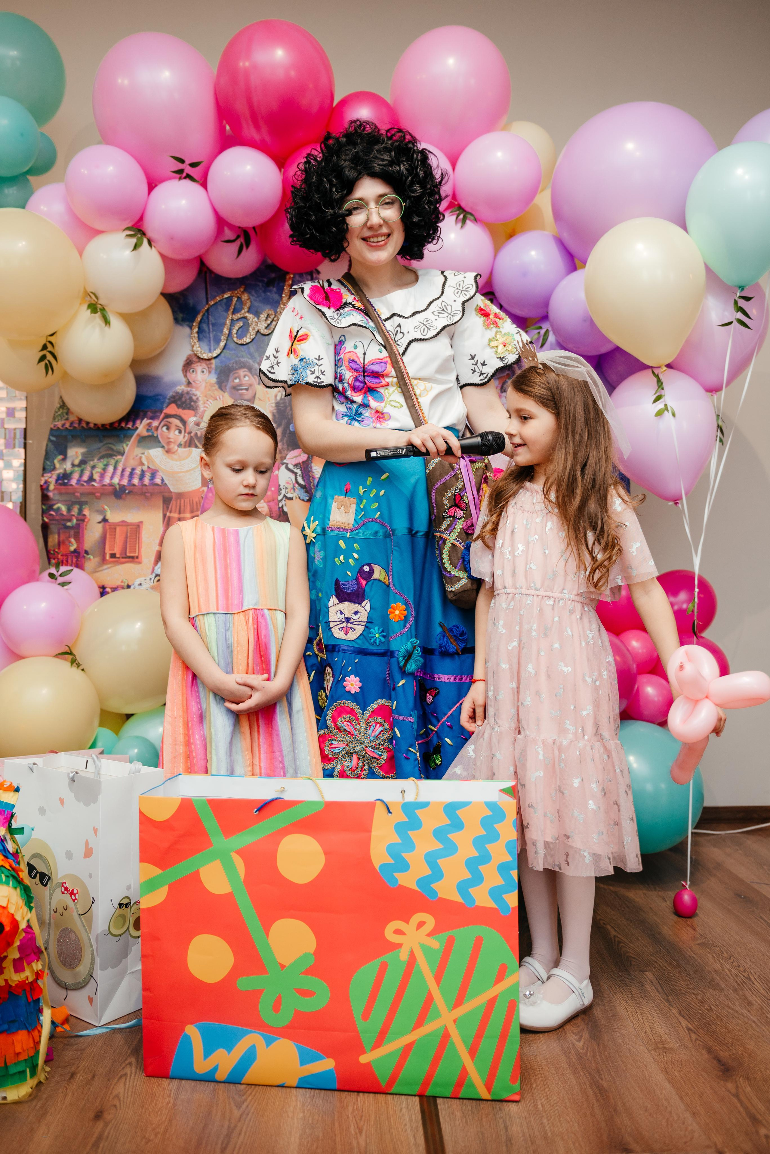 Верочке 7 лет. Репортаж с праздника. Свадебный, семейный фотограф Санкт-Петербург, Колпино, Юлия Хоружая