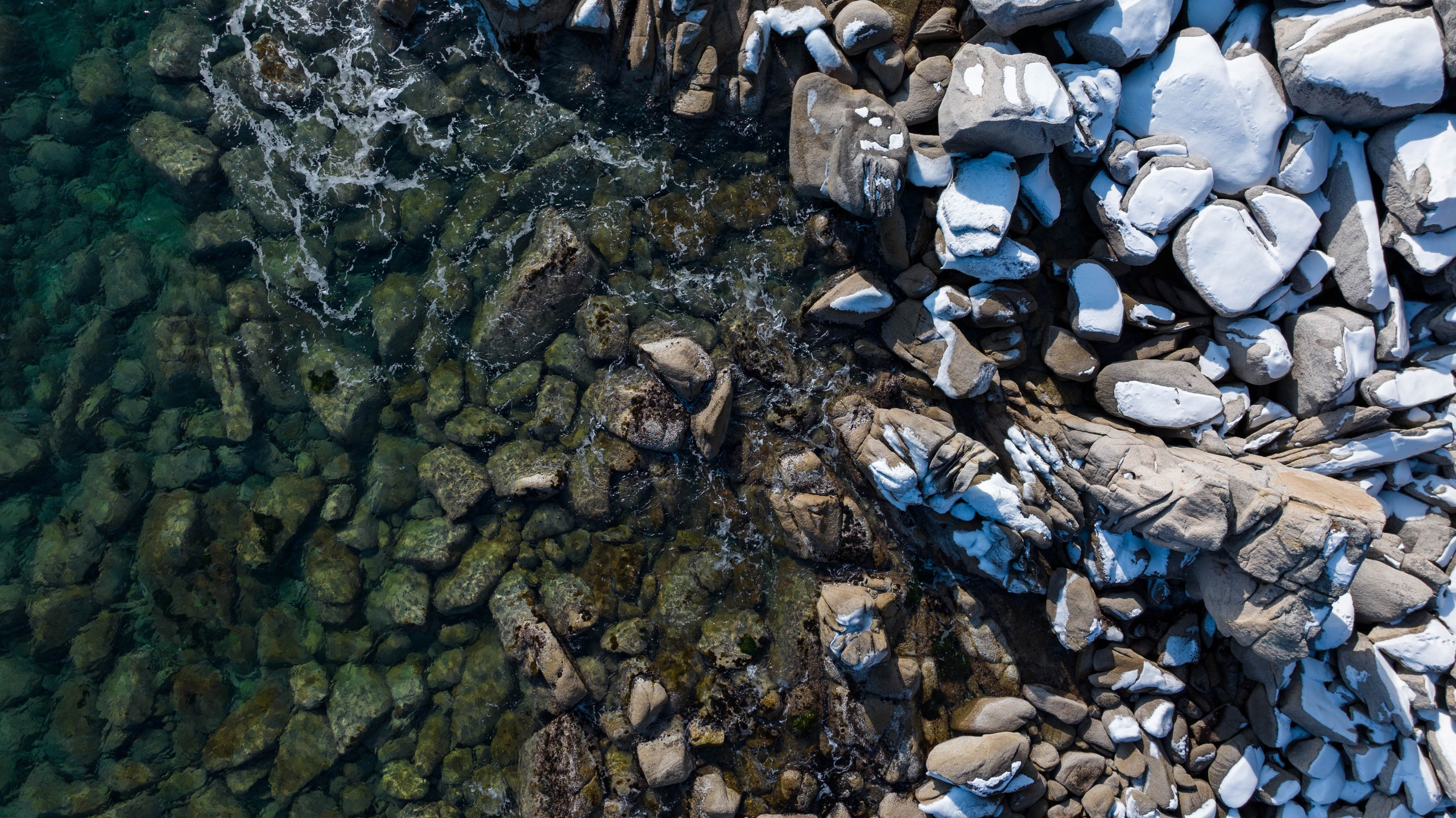 Бухты Триозерье, Окуневая, Спокойная. Турист оптимист