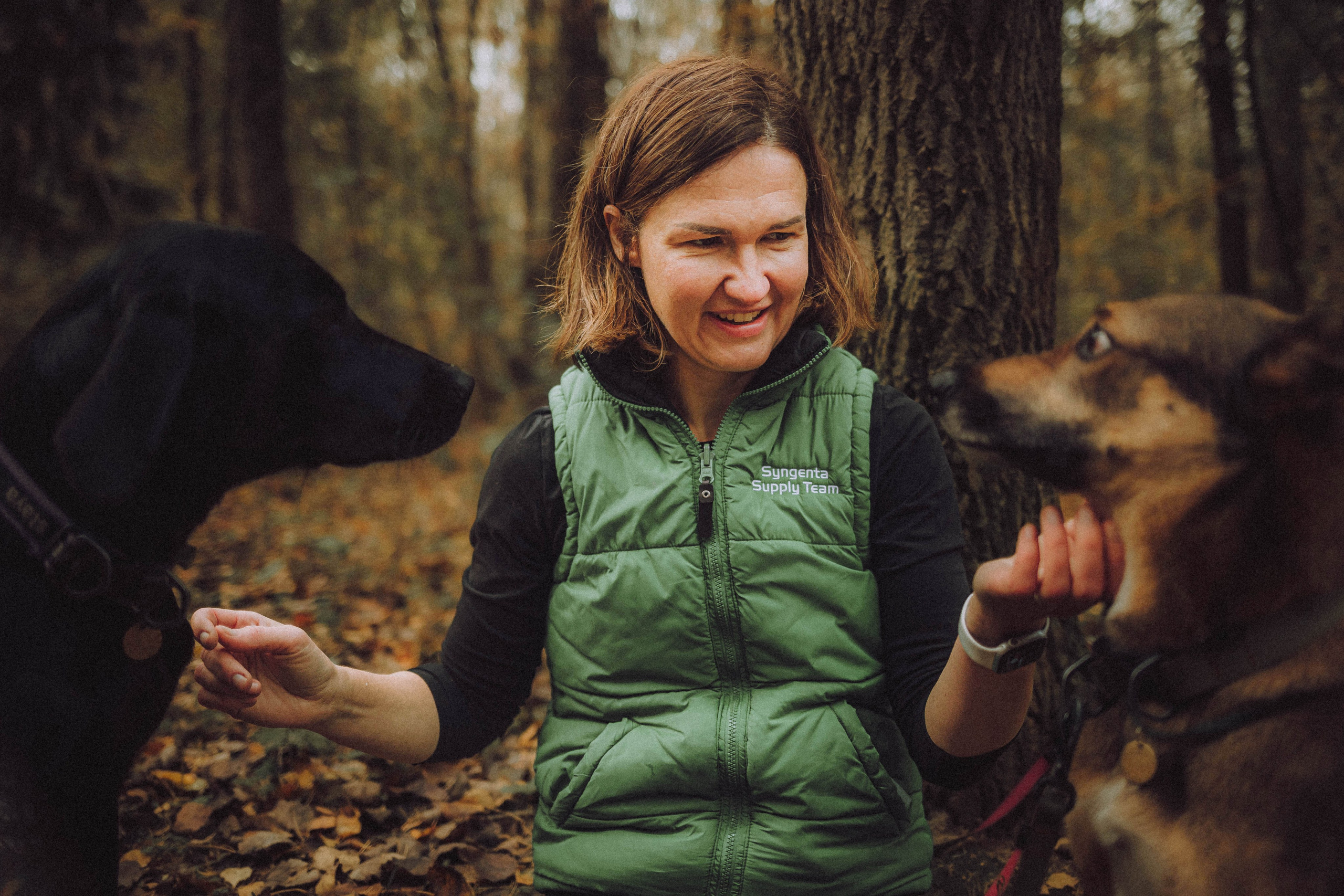 Аня, Нео и Луна