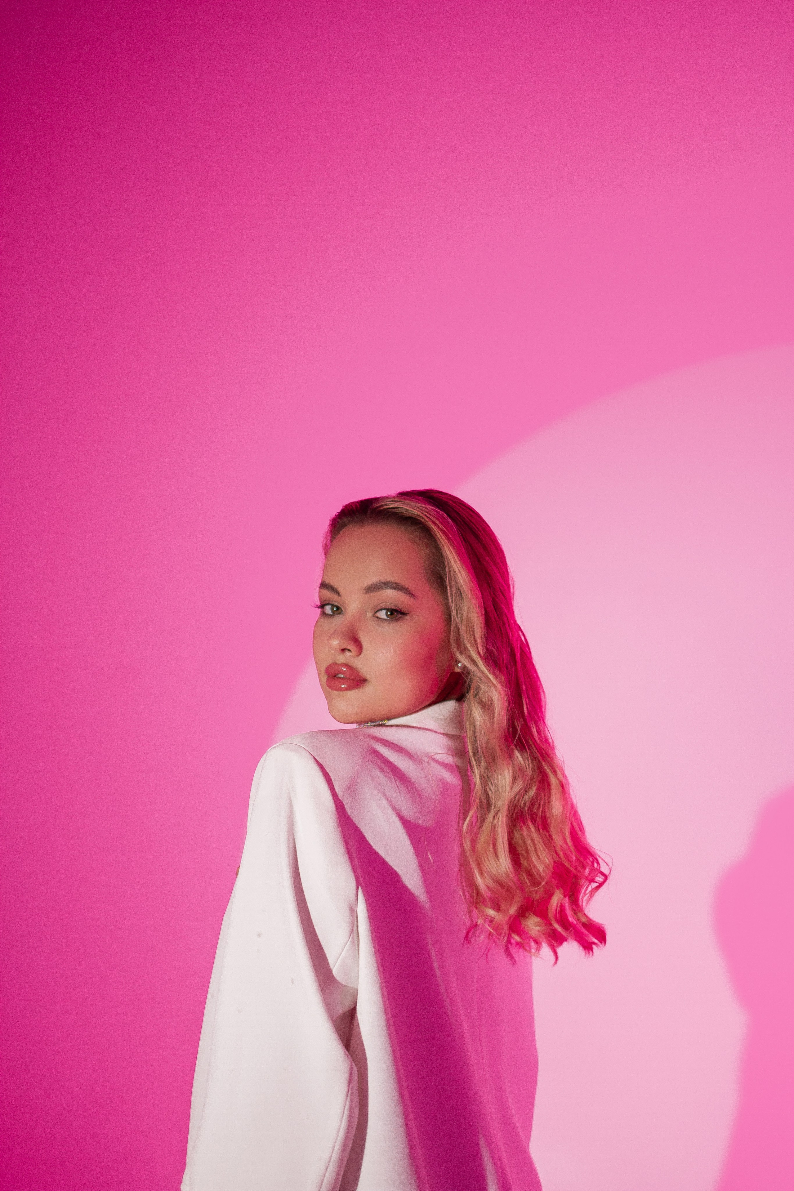 А — МАСТЕР ПО КЕРАТИНУ. Фотограф Екатеринбург Елена Минина