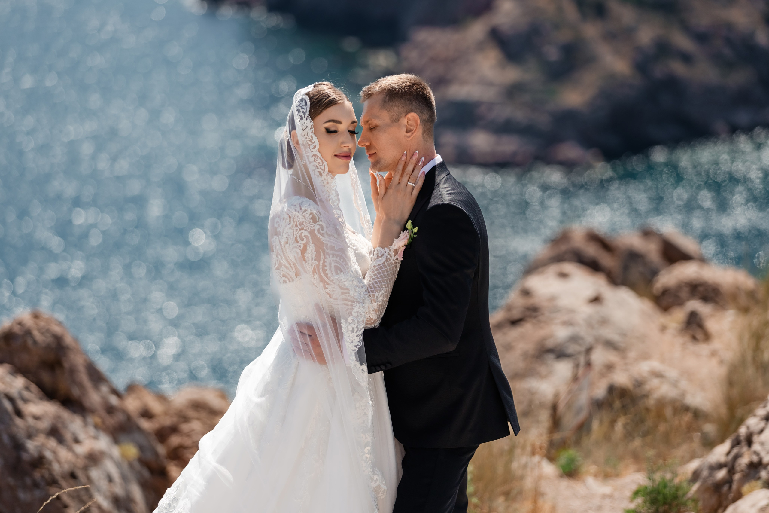 Руслан и Даниэлла — Анонс свадьбы. Свадебный фотограф, фотосъемка в Крыму, Севастополе, Симферополе, Ялте