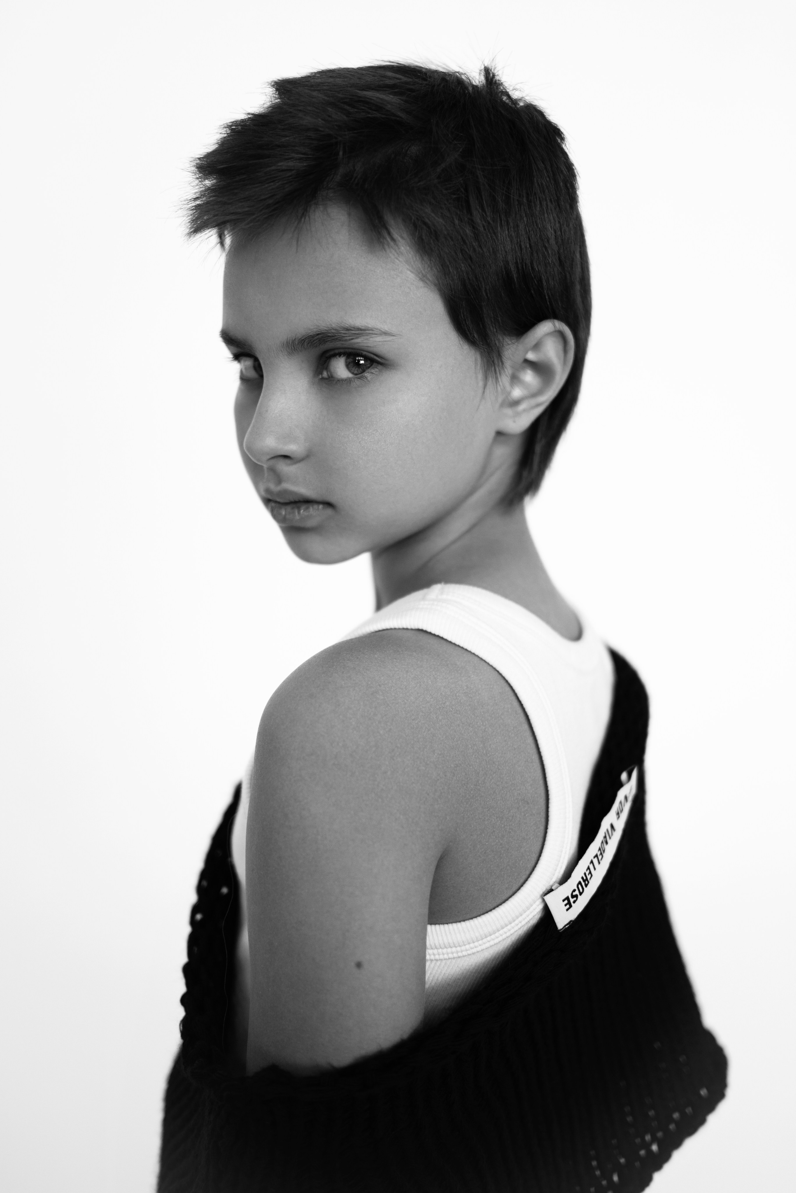 Mi. Фотограф Москва Виктория Вишневская актерское / модельное портфолио