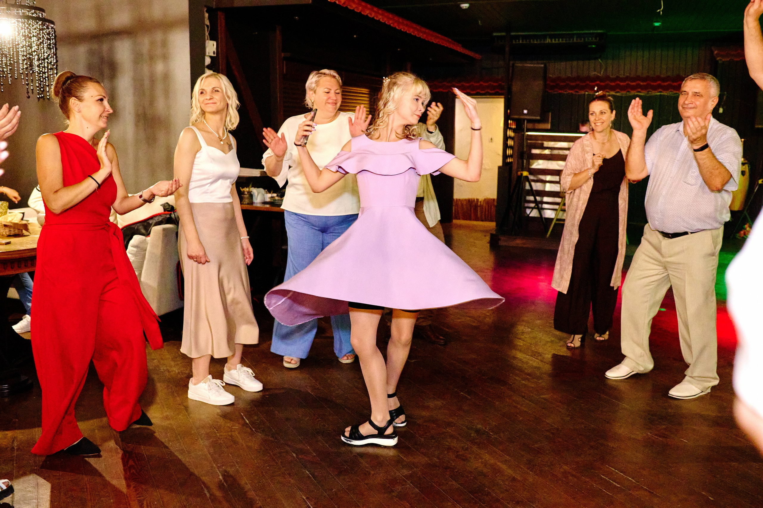 Выпускной 35 Сош. Фотограф Выпускные альбомы Таганрог Сергей Коробченко