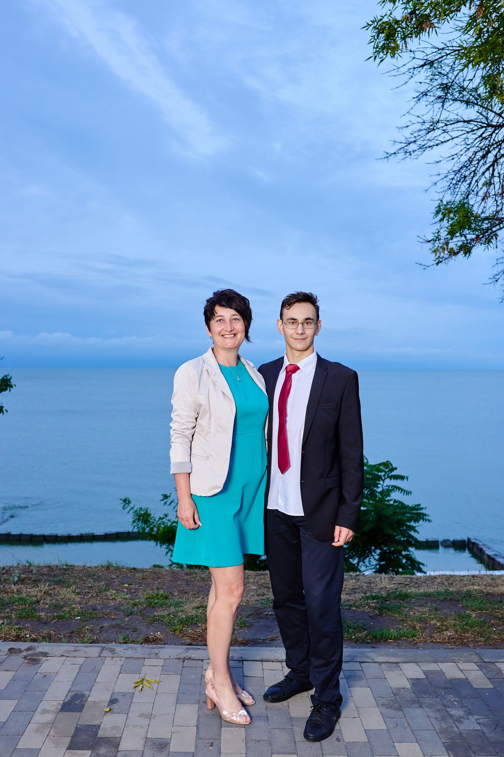 Выпускной 35 Сош. Фотограф Выпускные альбомы Таганрог Сергей Коробченко