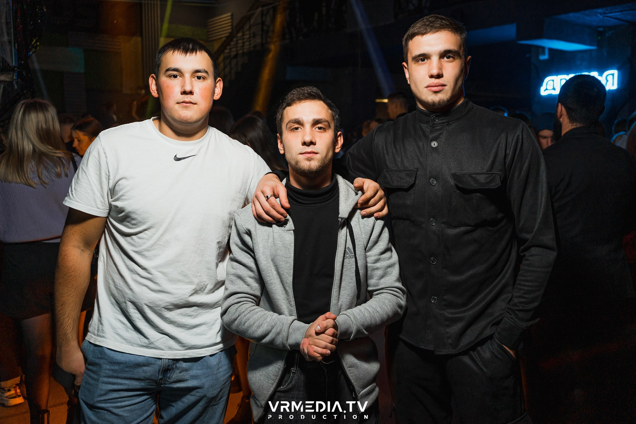 Halloween ARACHNOPHOBIA в баре «Друзья»