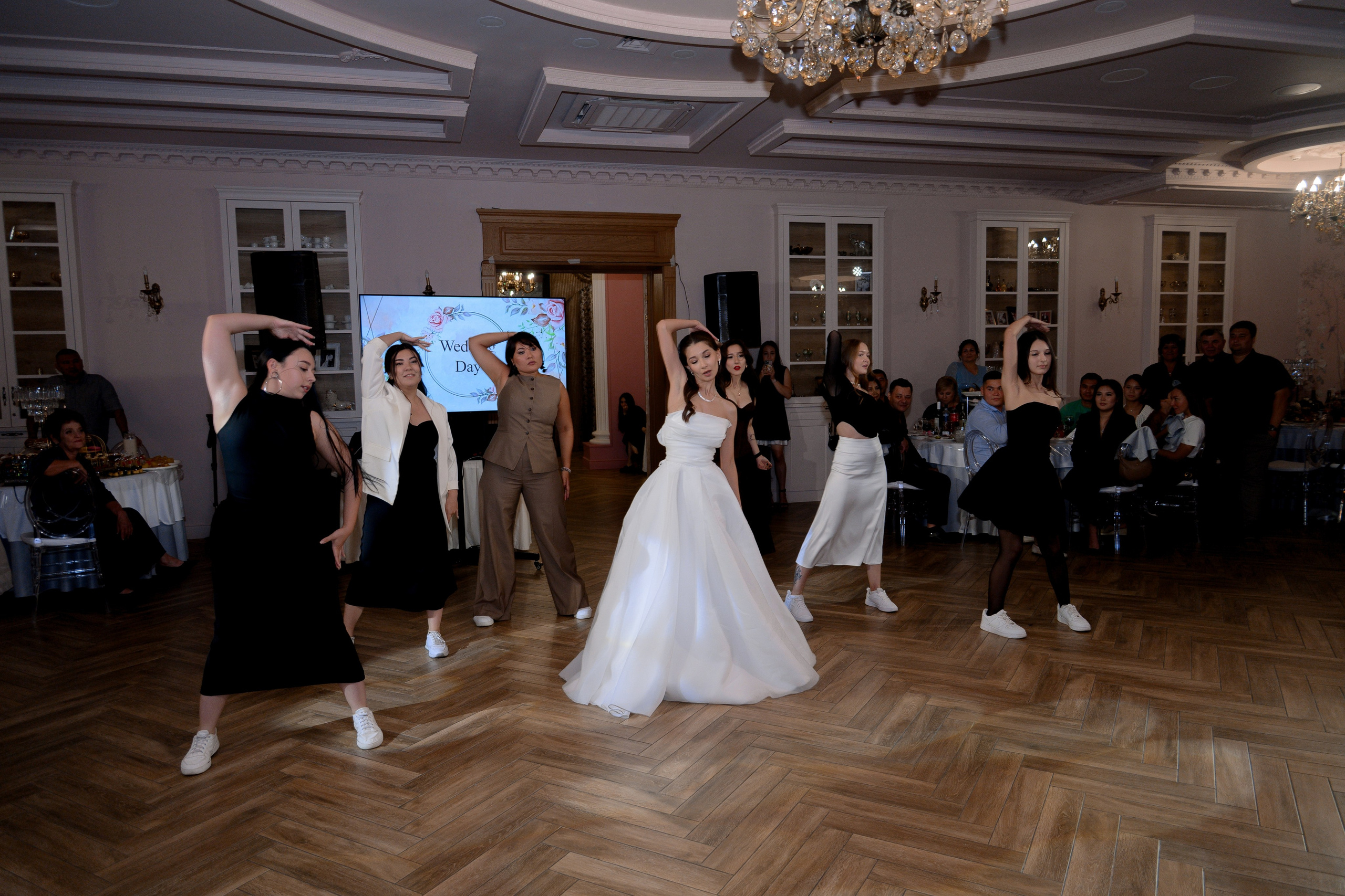 Азиз и Алина. Женский, семейный и свадебный фотограф в Астрахани Виктория Бузаева