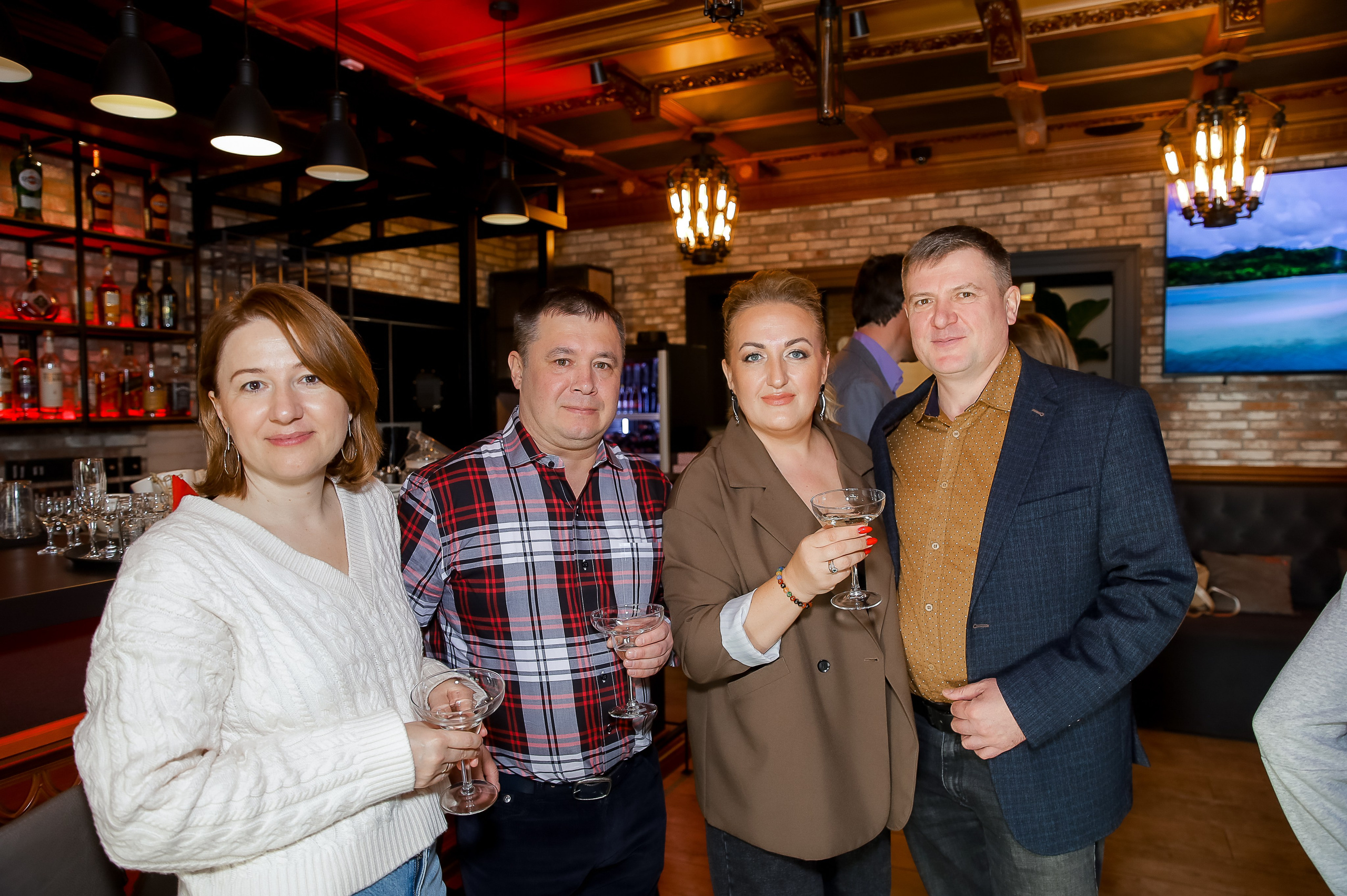 ЮРИЙ. 45 ЯРКИХ ИСТОРИЙ. Фотограф в Москве Ольга Колесникова