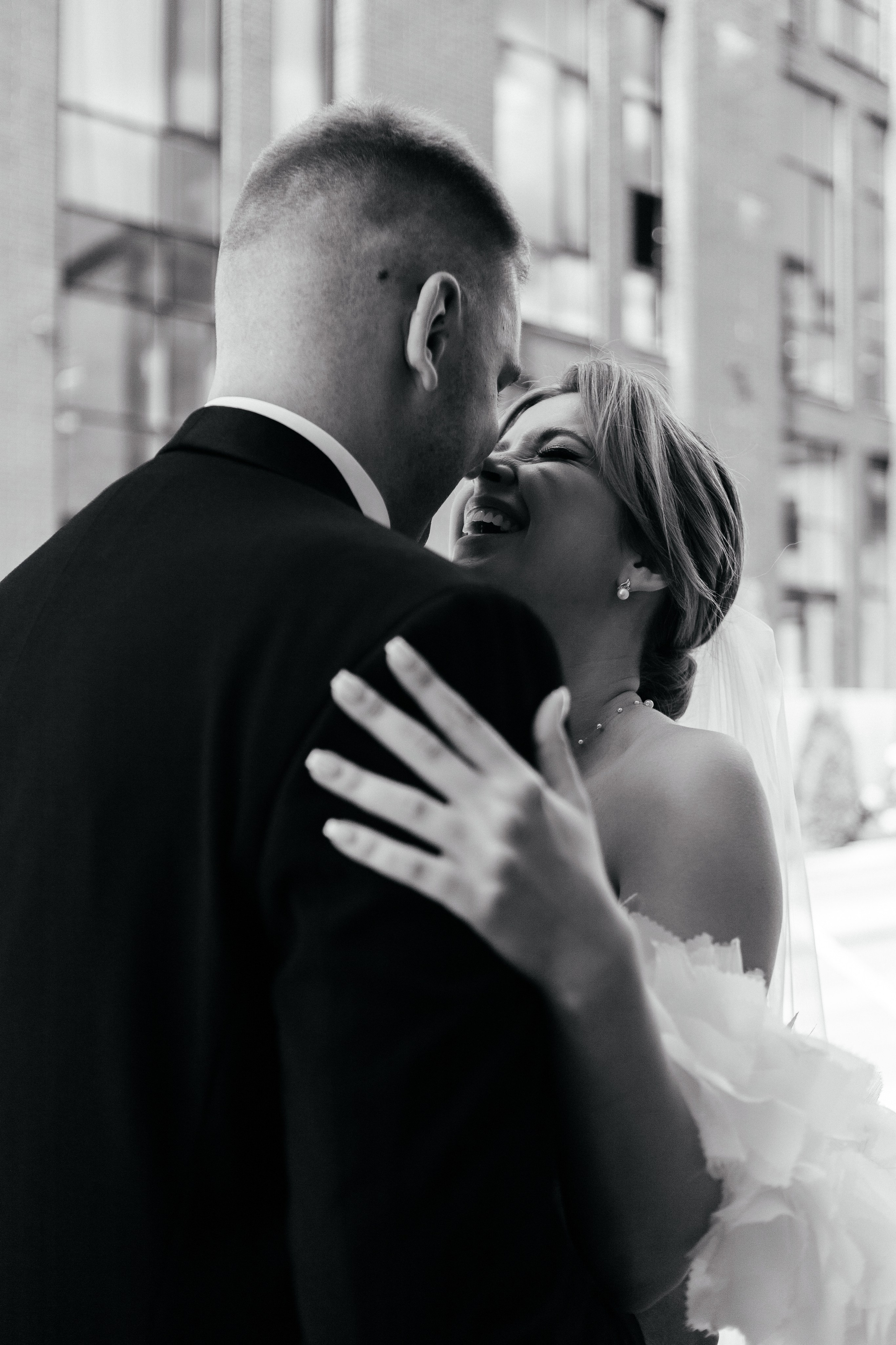 Взгляды полные счастья. Свадебный фотограф в Туле, Москве. Ангелина Зеленина