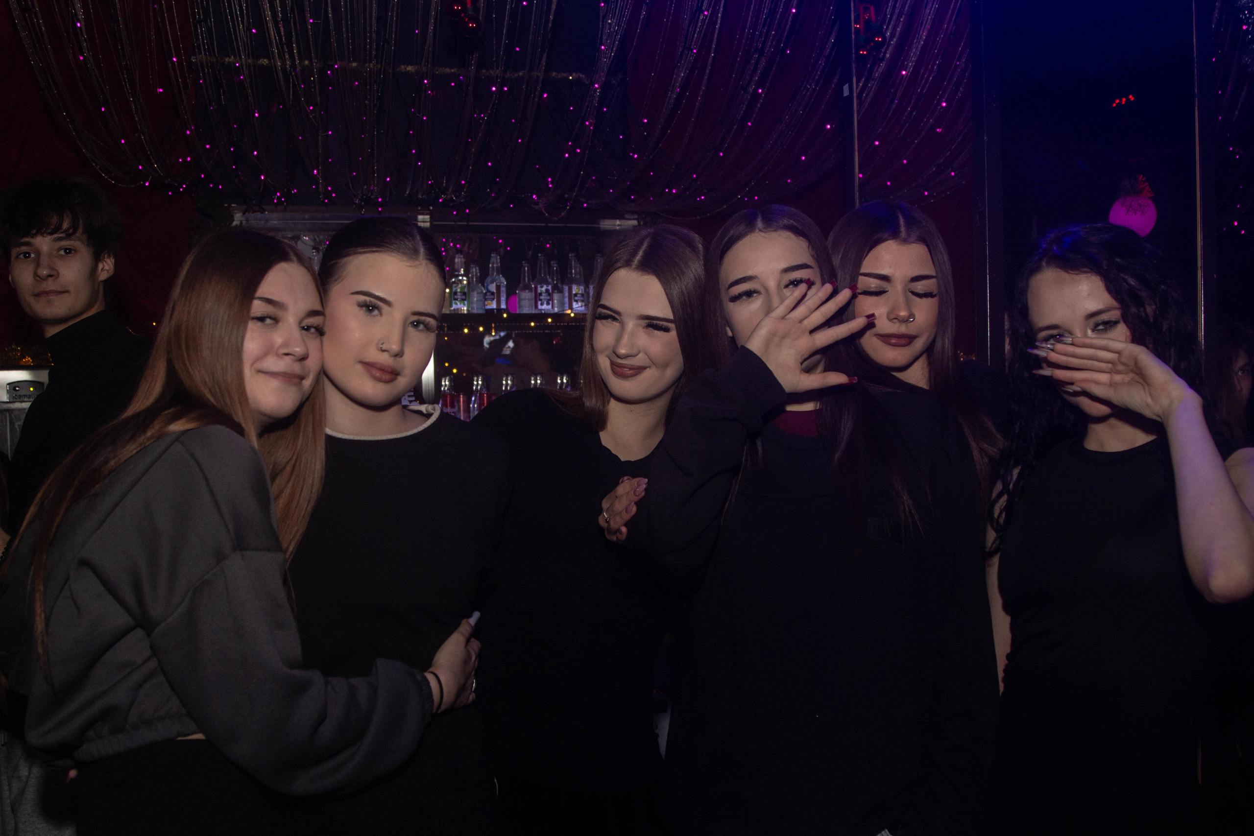 Клуб Serdce. Ладно