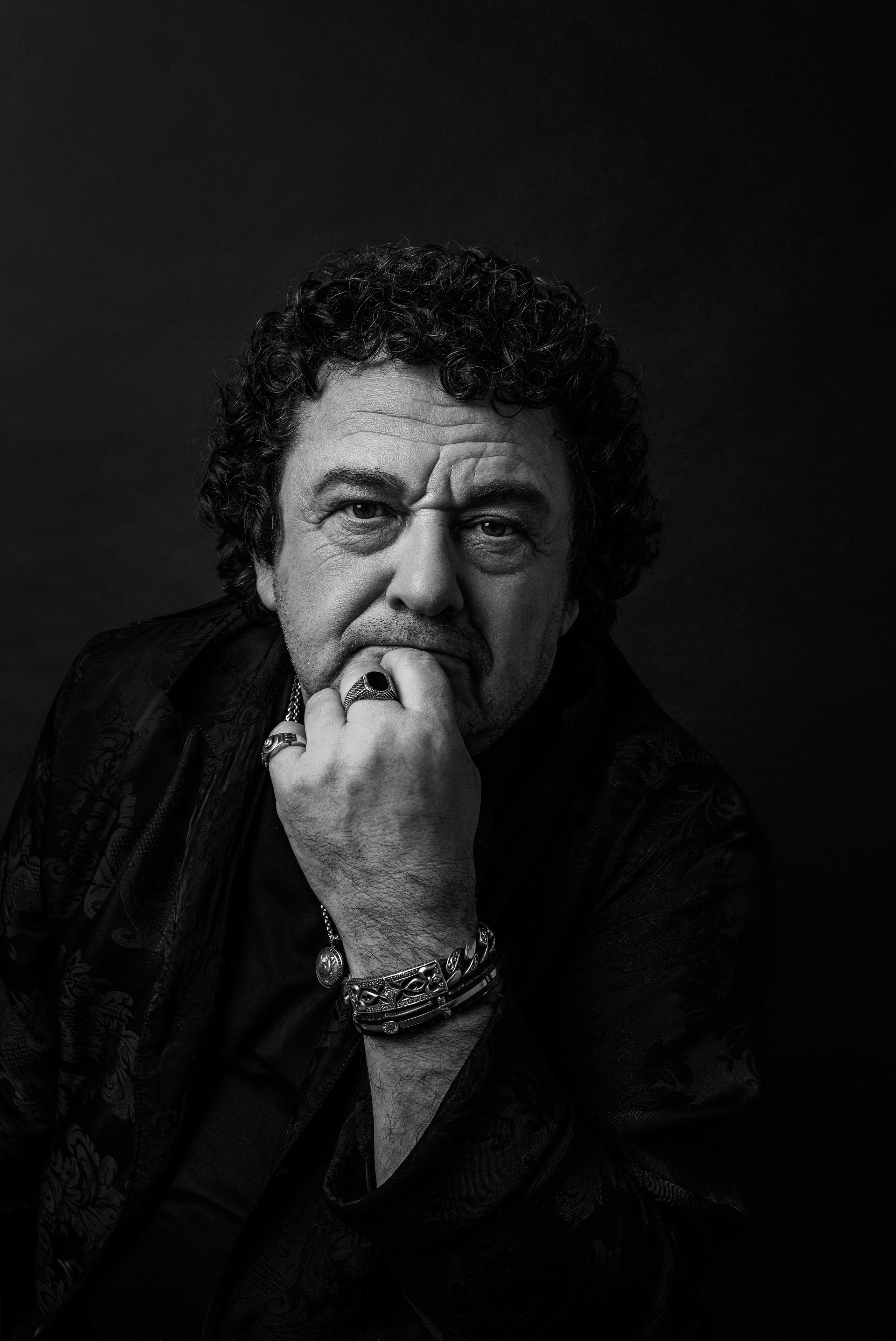 Мужские портреты. Портфолио фотографа Евгении Безрук. Мужской фотограф Евгения Безрук в Москве