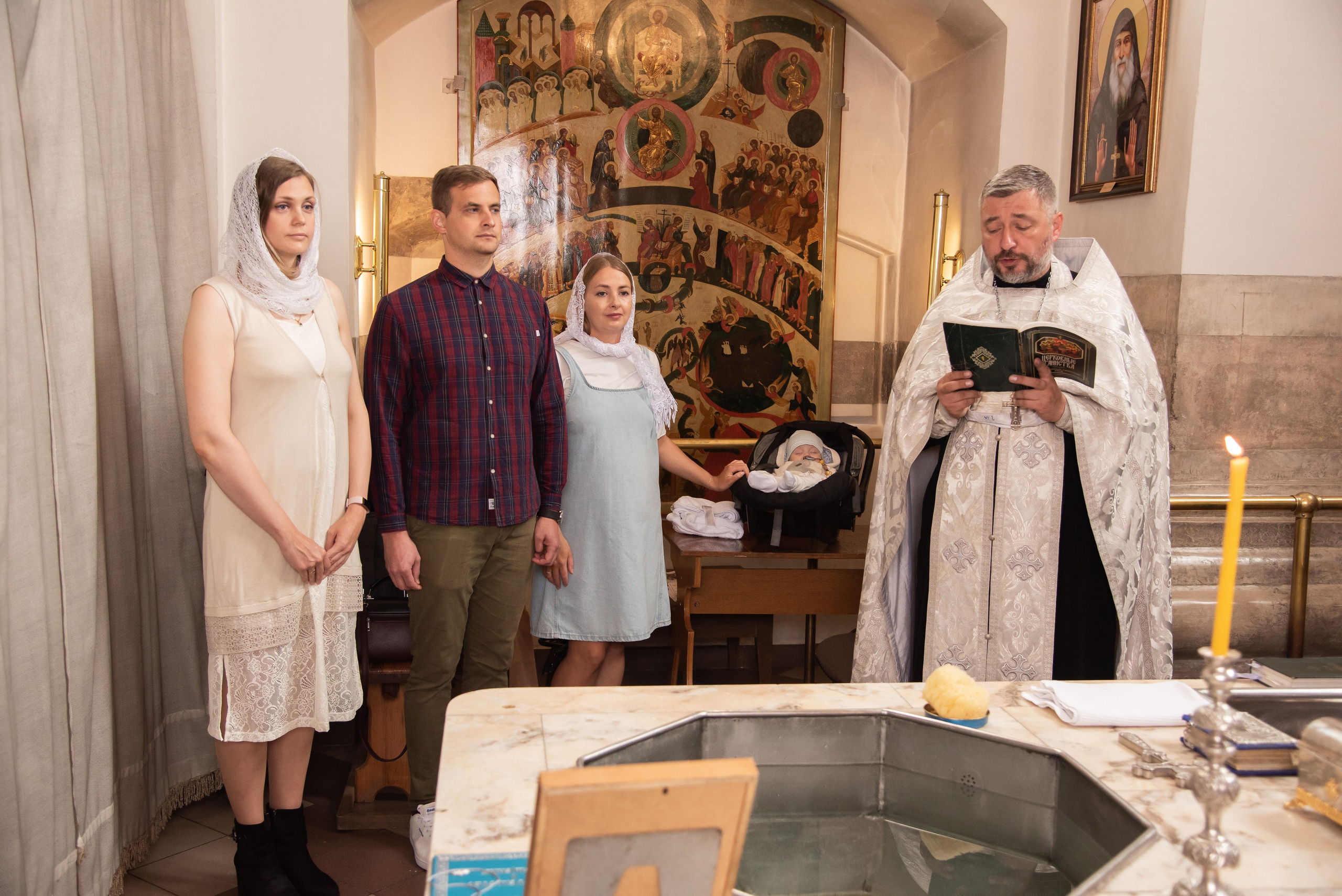Крещение (фотосъемка крещения) Минск Слуцк. Свадебный и семейный фотограф Ольга Астрейко