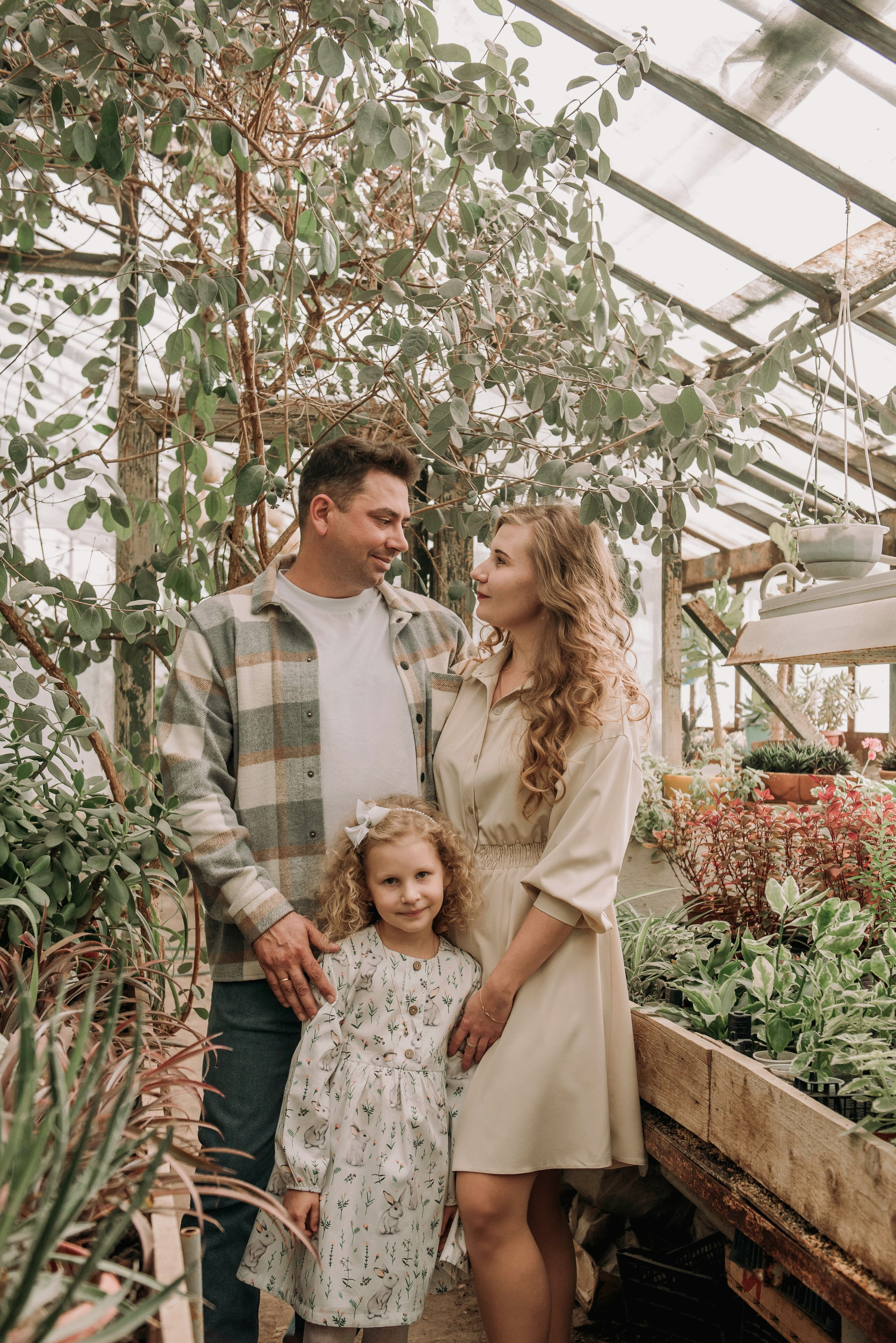 Семейная съёмка в оранжерее. Семейный фотограф в Новочеркасске Виктория Громова