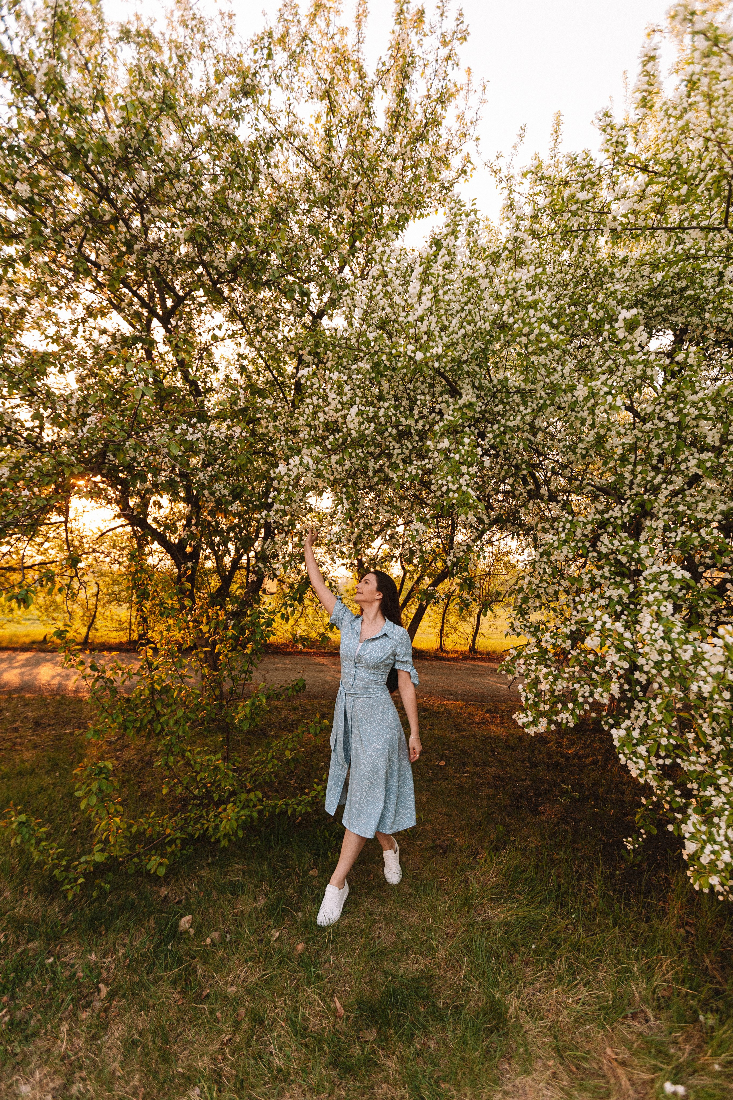 Яблони. Семейный фотограф Тюмень, фотограф на роды Салмина Мария