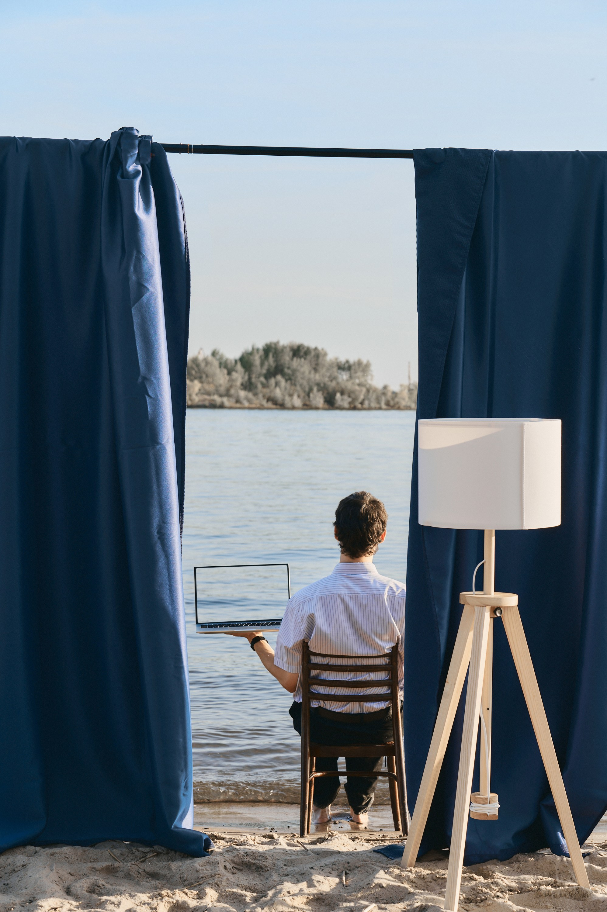 Смотрю на солнце. Коммерческий фотограф в Казани Ксения Добролюбова