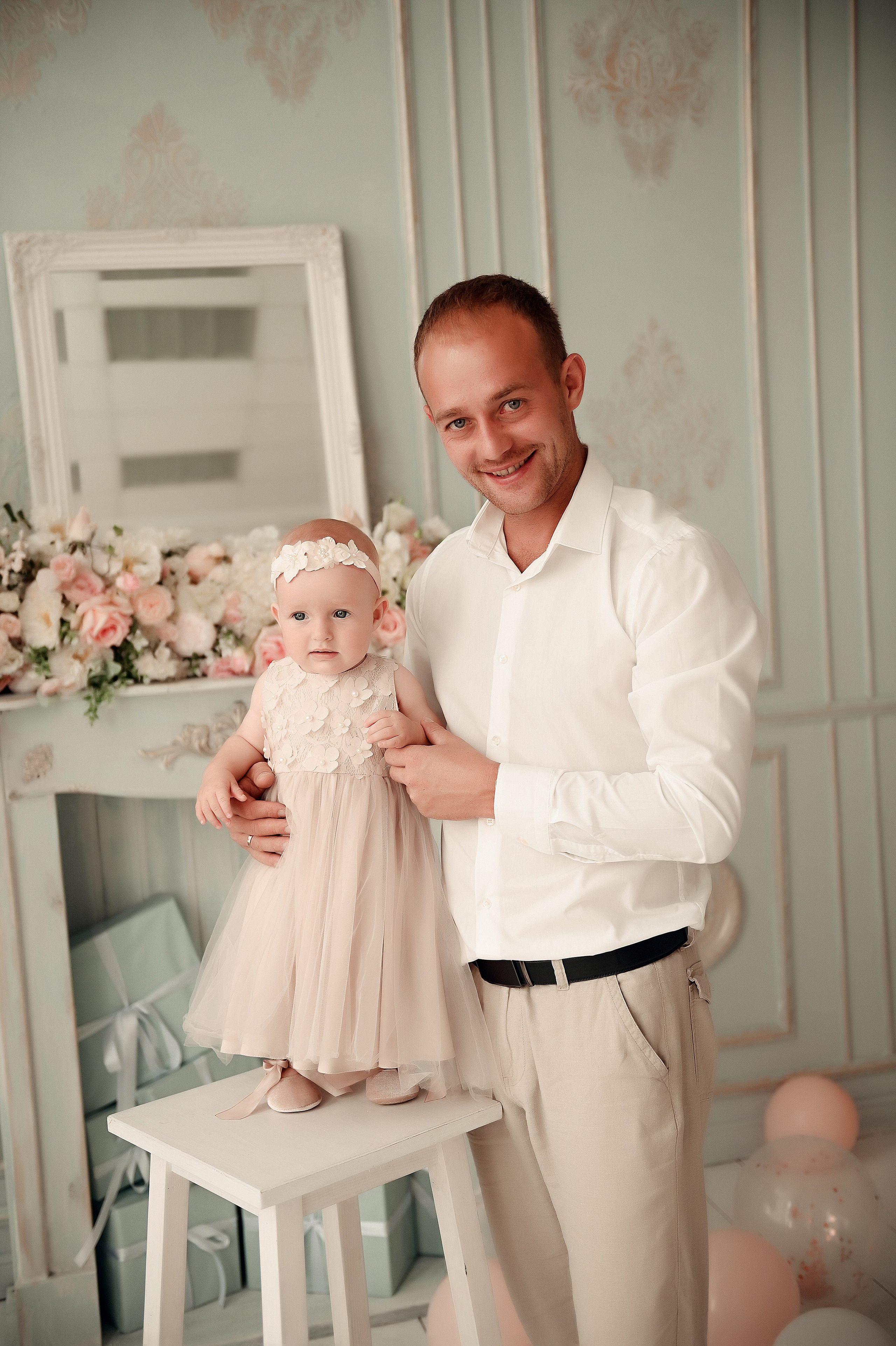 Семейная на 1 годик. Свадебный, семейный, детский, контент фотограф в Омске Максим Ильин