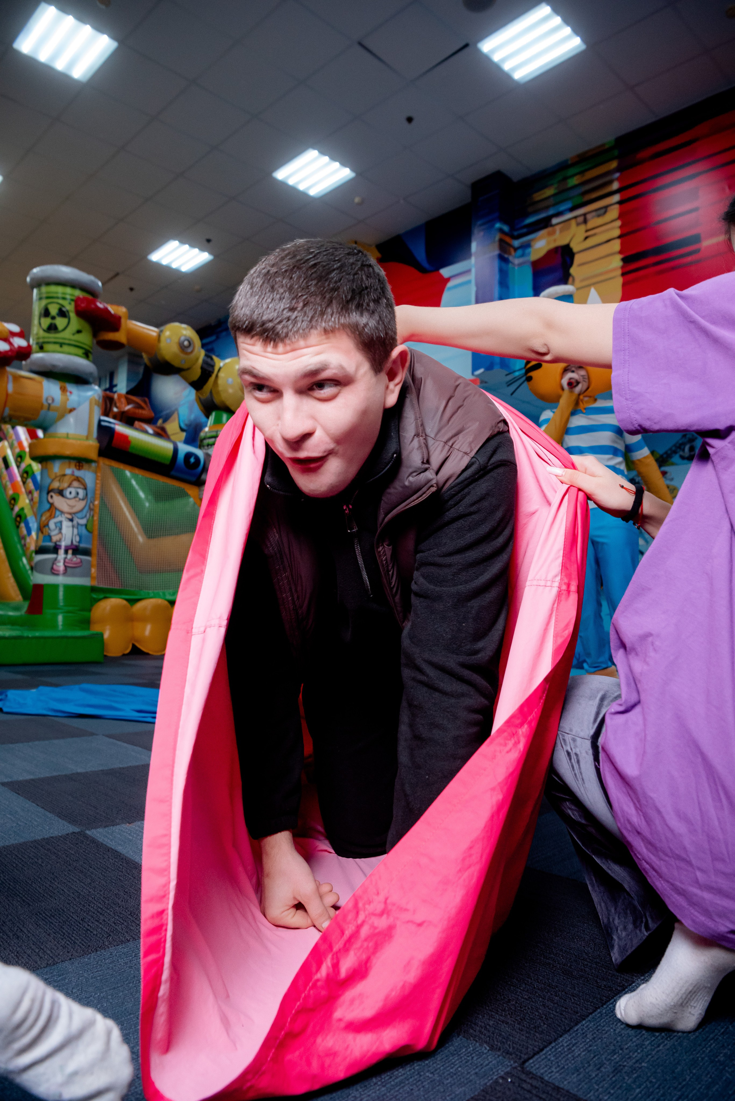 ДР В Локо Мотив Аниматоры Три кота. Фотограф в Волгограде и Волжском Александр Горбань