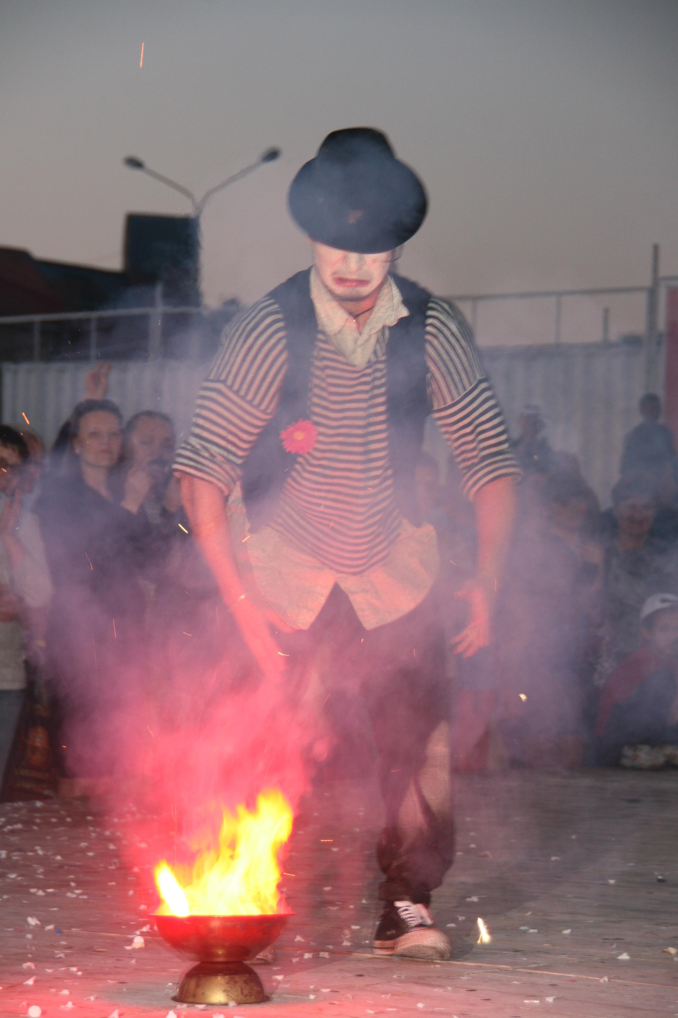 Фестиваль «Белые ночи в Перми». Фотограф Пермь. Фотосессия в фотостудии Перми и на свежем воздухе