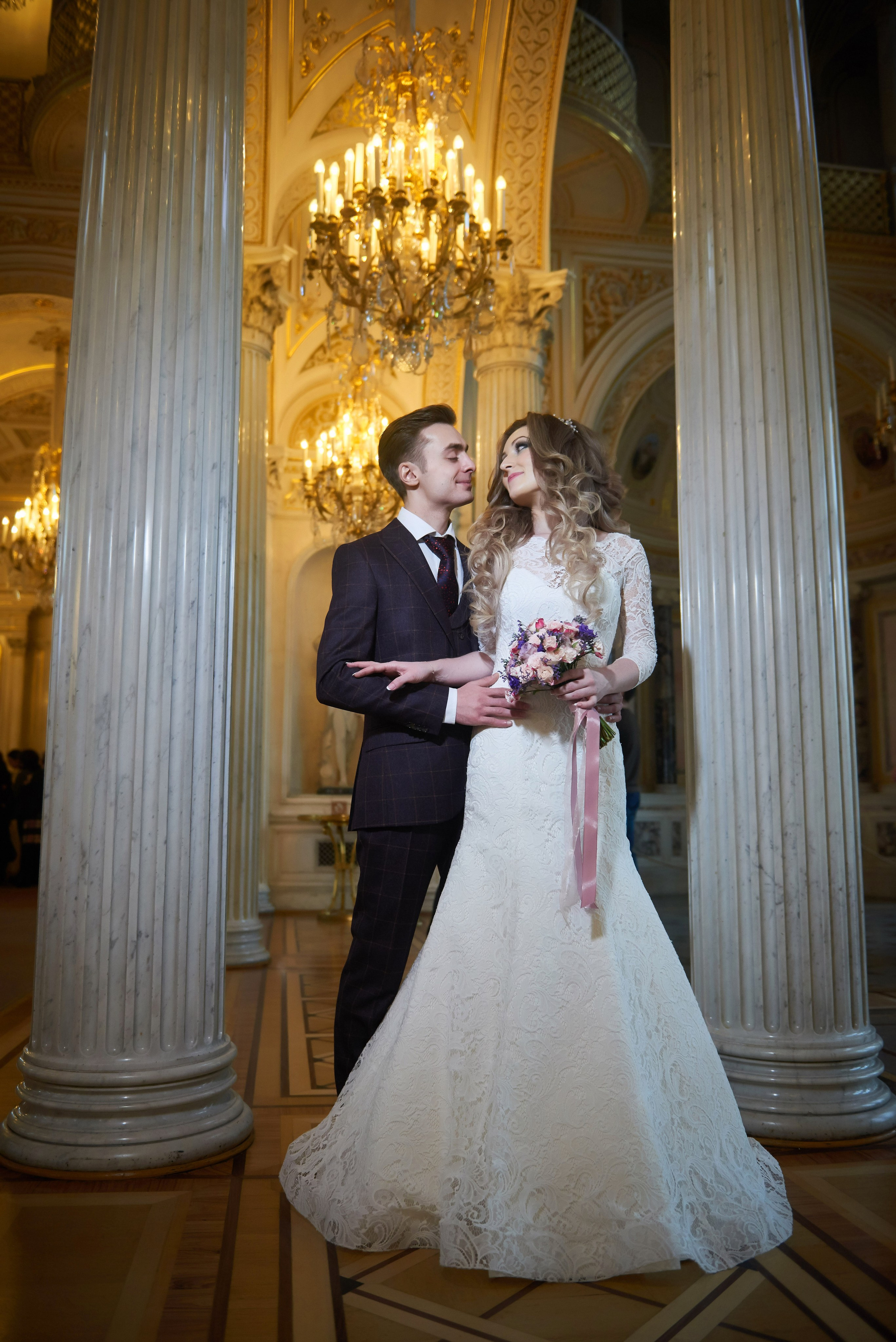 Илона и Андрей (фотосессия в ночном Эрмитаже). Портретный, семейный и свадебный фотограф в Санкт-Петербурге и в Пушкине Ширяев Денис